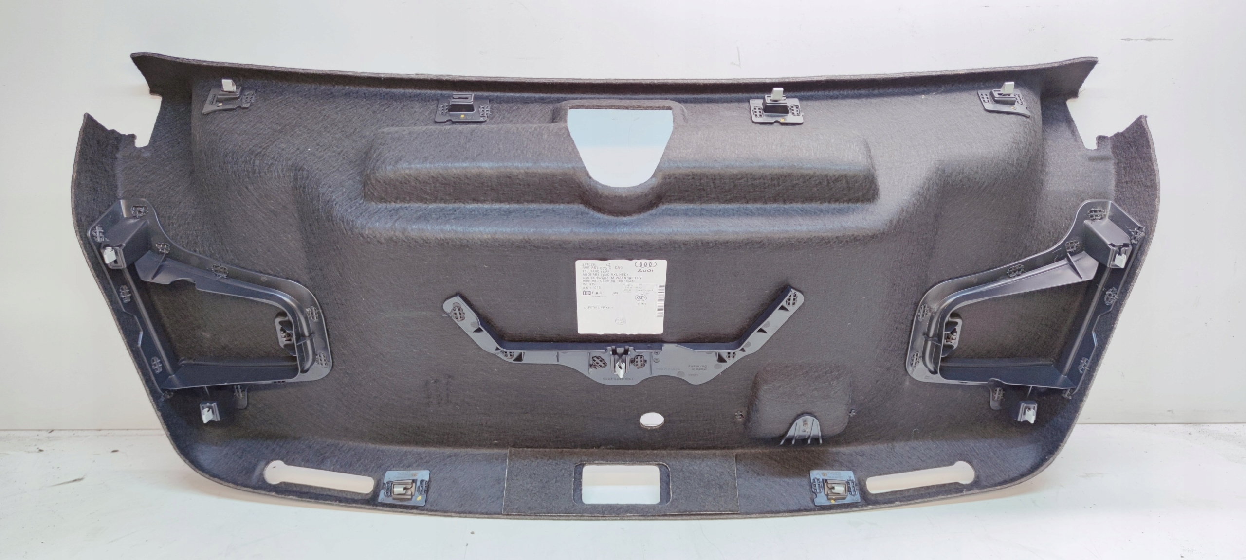 upholstery bonnet boot AUDI A3 8V sedan 8V5867975G CA9