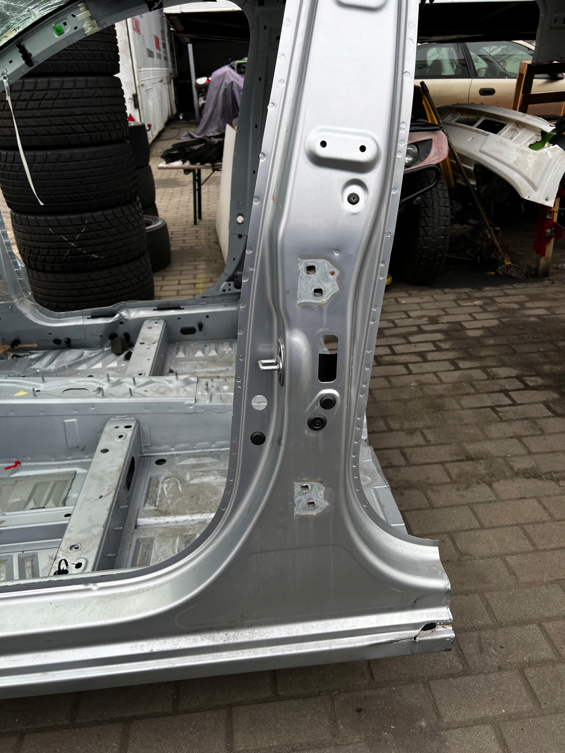 DACIA SANDERO III ЧВЕРТІ ПЕРЕДНЯ ЗАДНЯ ДАХ B-СТІЙКА