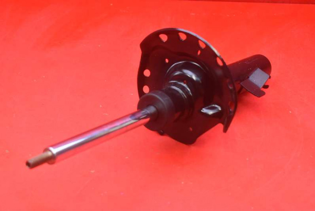 shock absorber left front 3348083 VOLVO XC60 1 and 2.0 T 08-17