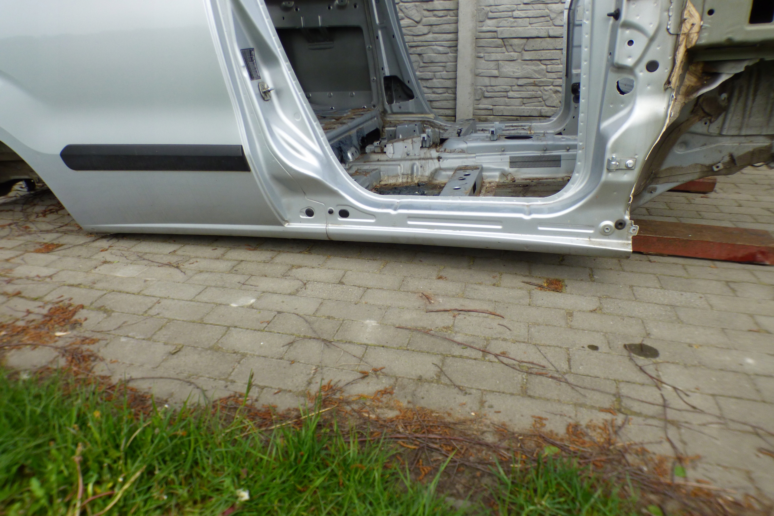 threshold pillar right G12/A OPEL COMBO D FIAT DOBLO II