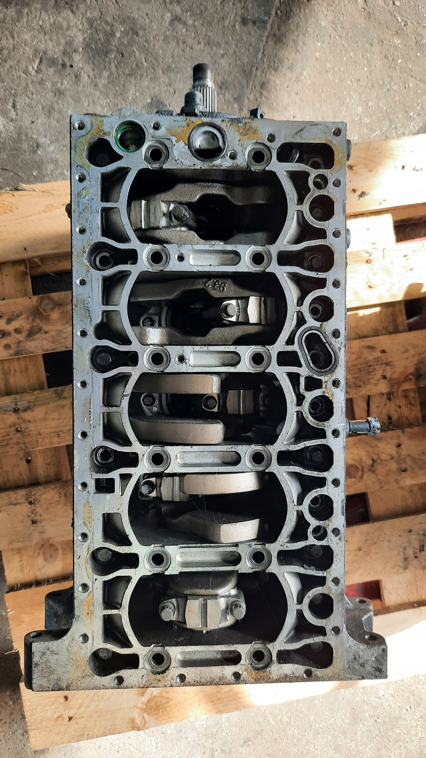 BLOK SILNIKA WAŁ D5244T VOLVO S60 V70 II 2.4 D5 163KM