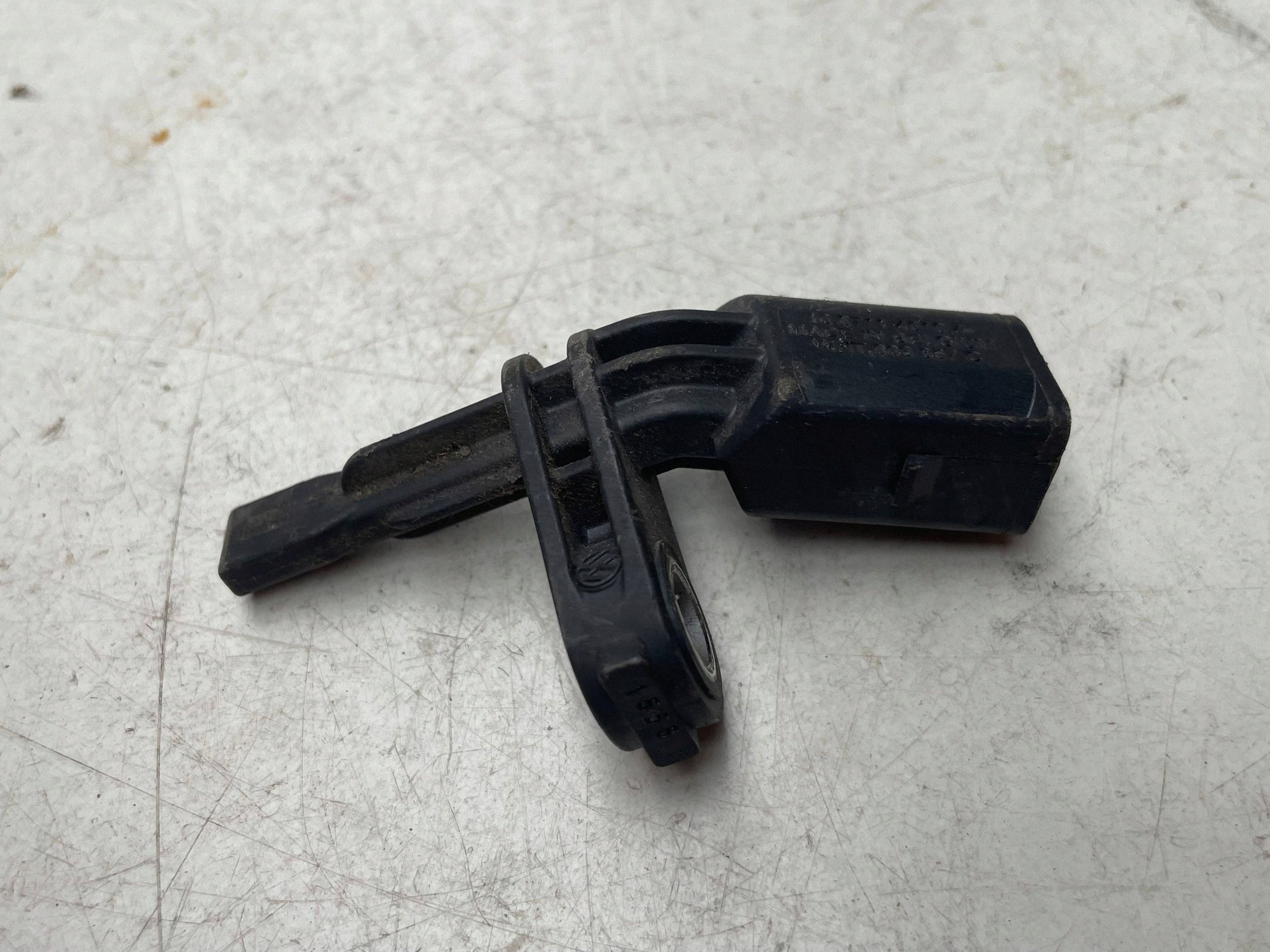 sensor ABS left front AUDI Q4 WHT003857C ABSENSOR !J