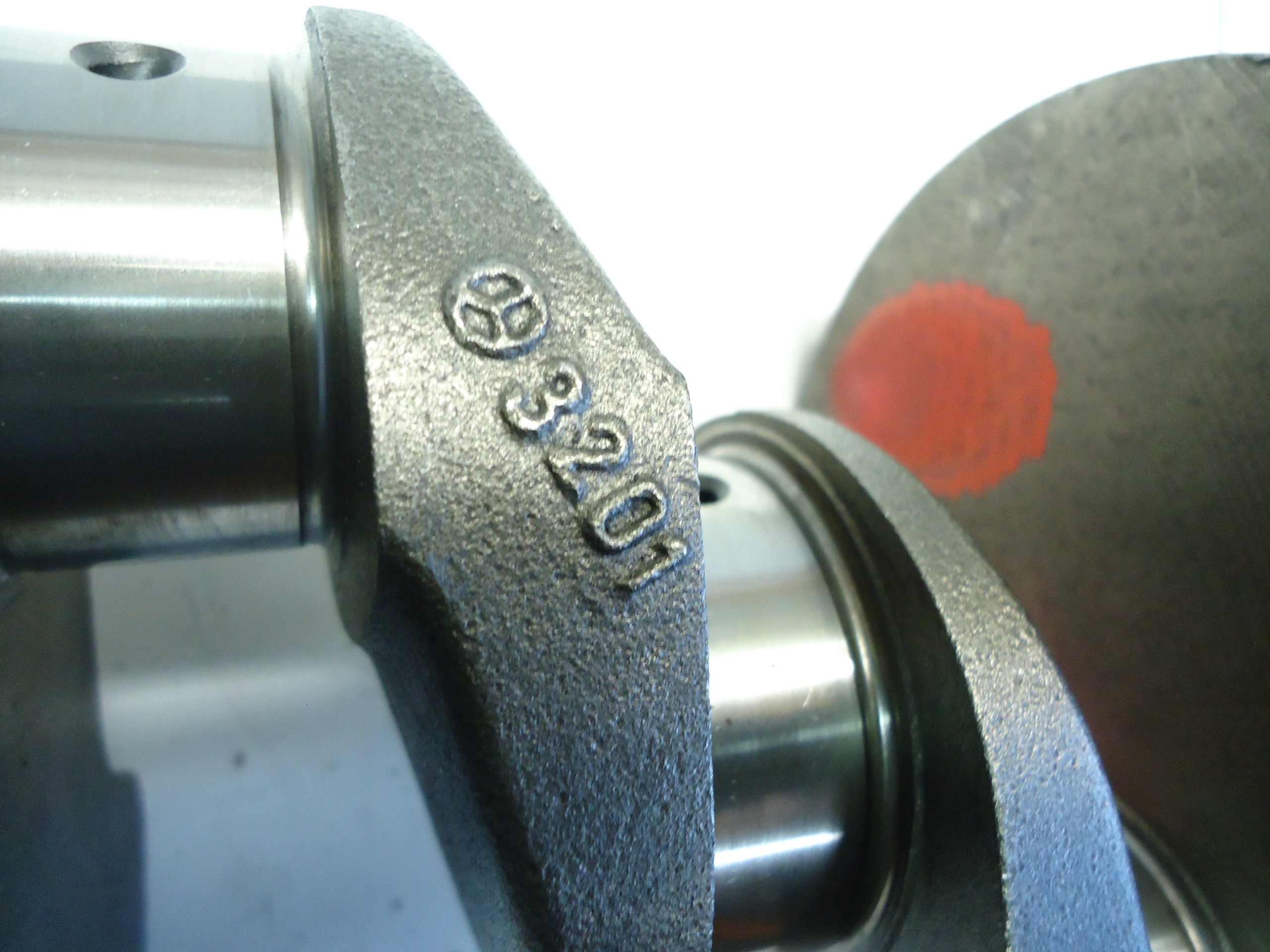 MERCEDES VITO W638 2.3D crank