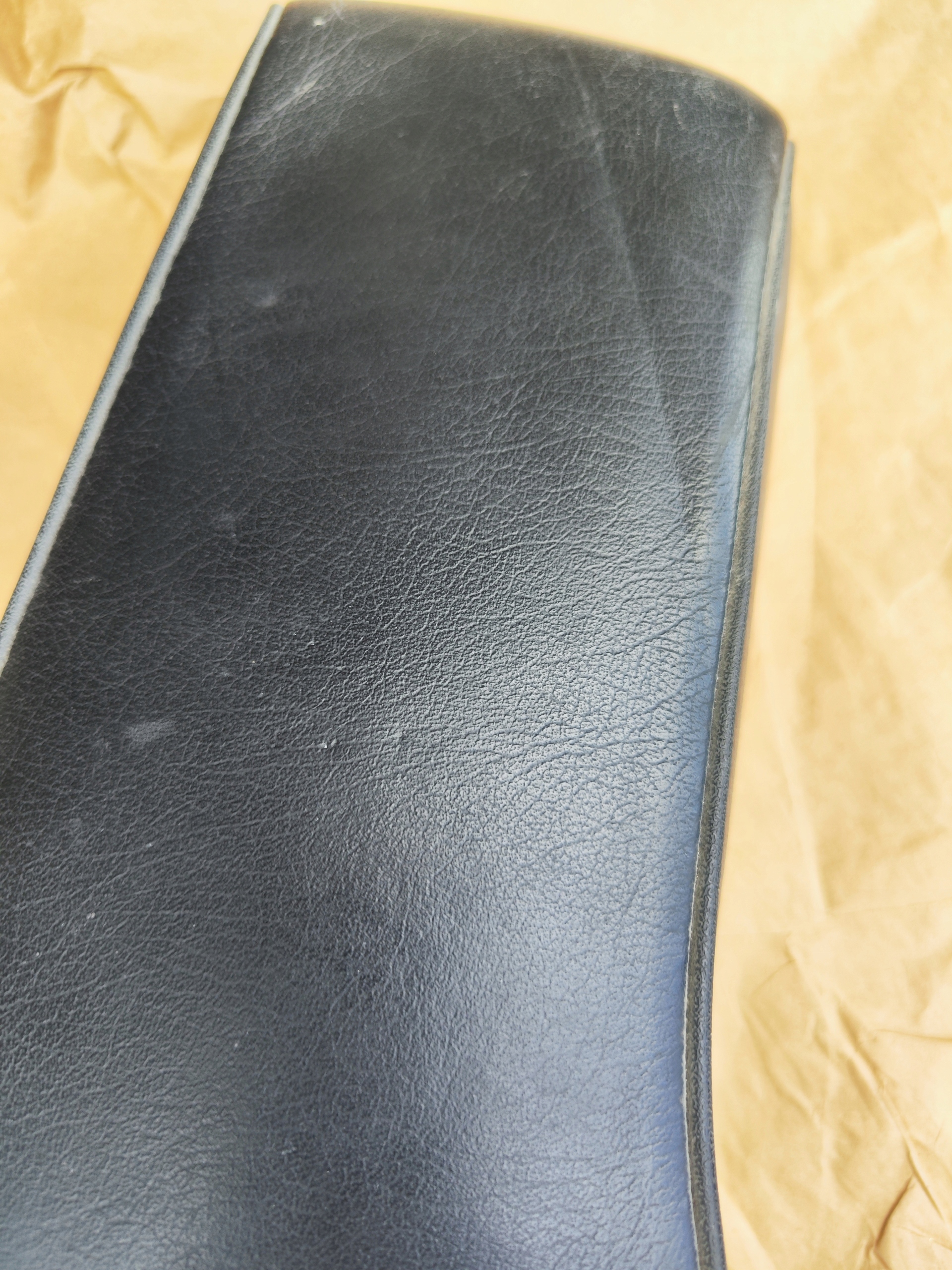 mercedes w124 armrest front coupe kabrio front seat