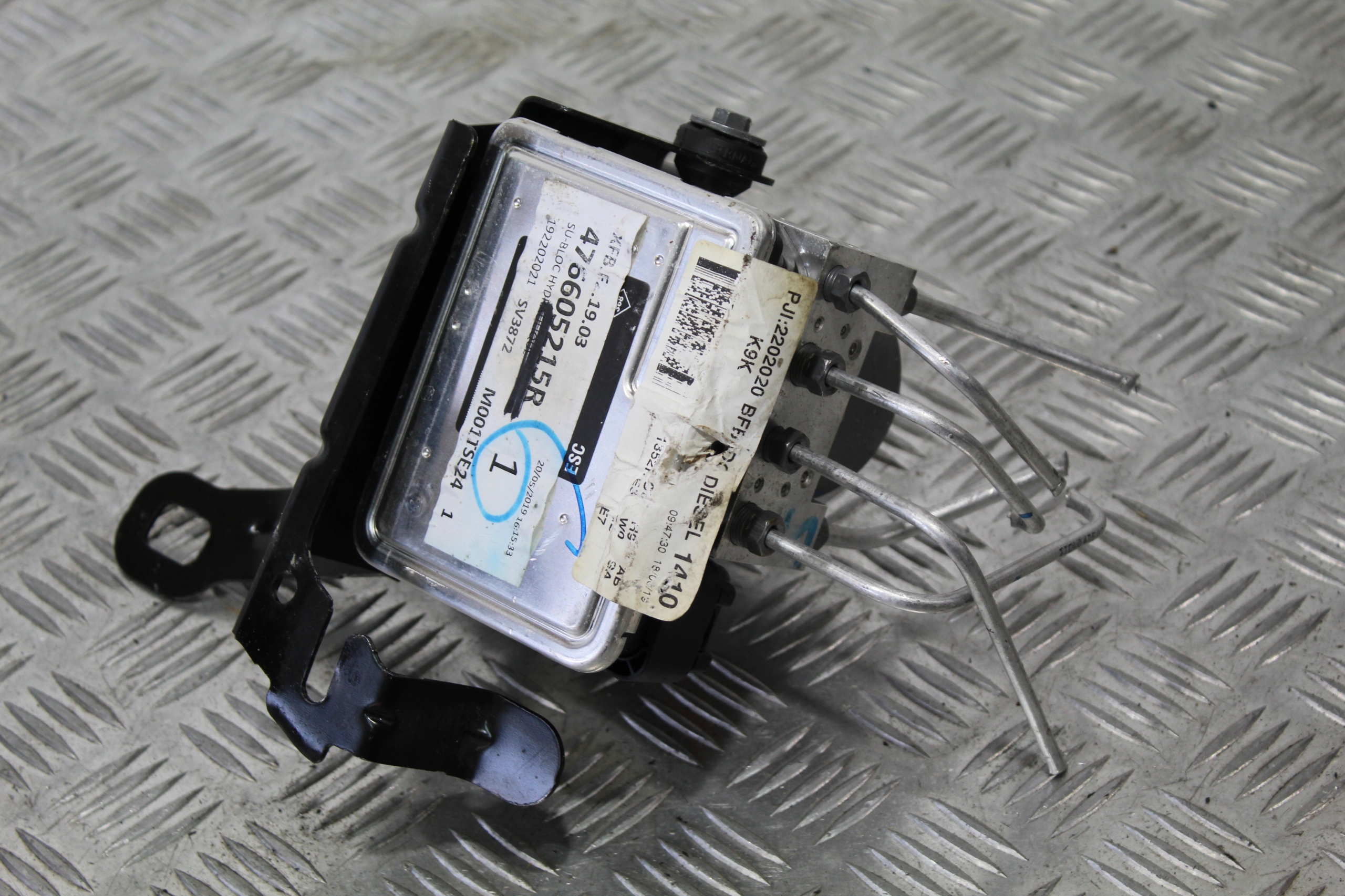POMPA ABS MEGANE IV 4 LIFT 476605215R