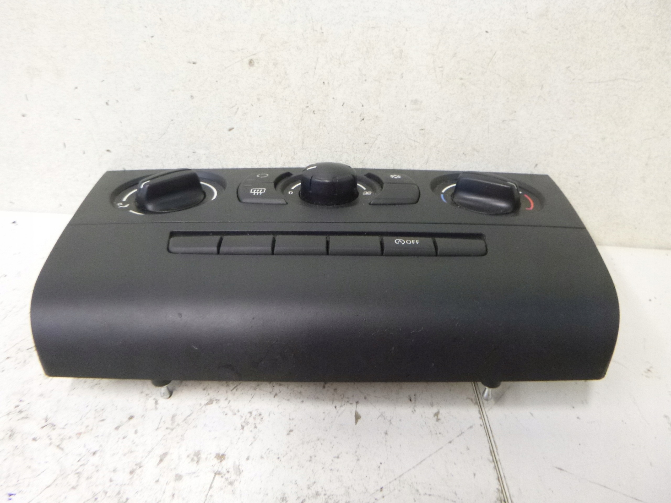 Panel des lüfters klimaanlage BMW 1 E87 E81 E82 E88 64119190922 OE 2004 – 2013