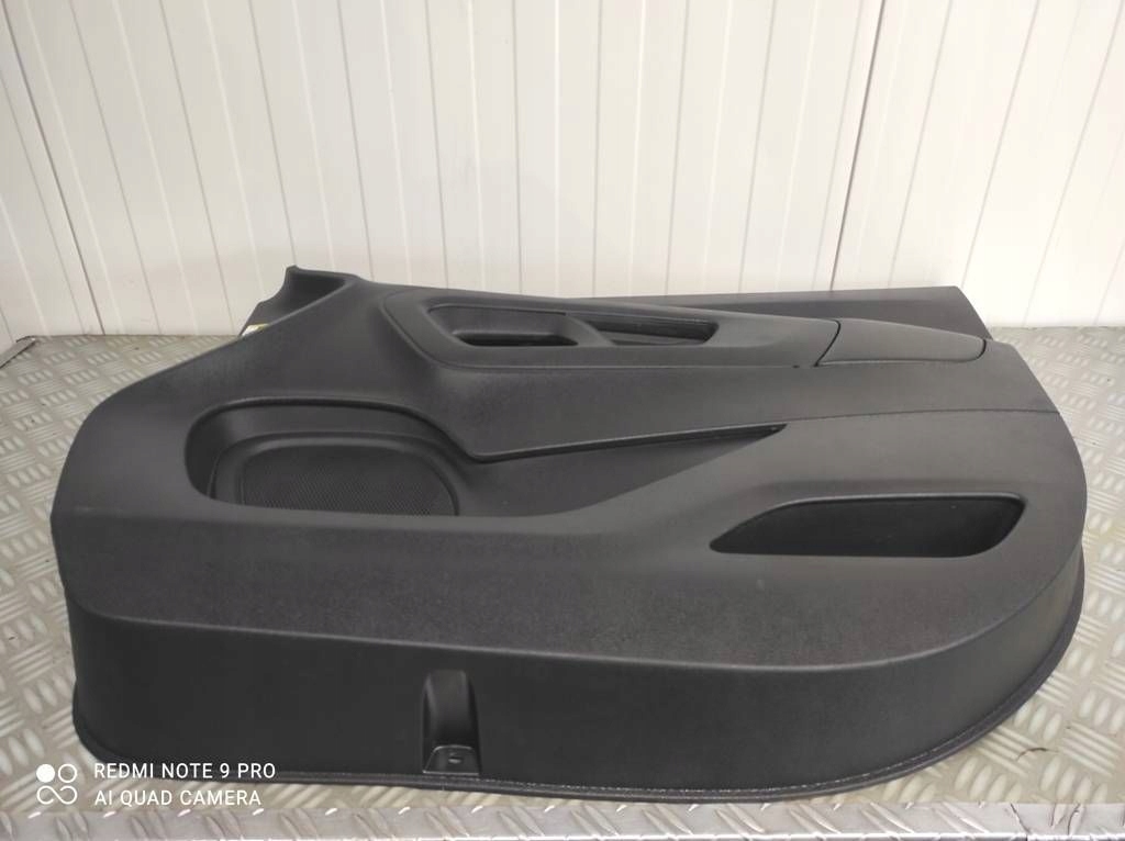 дверные карты правой peugeot PARTNER IV opel Combo e 9818643177
