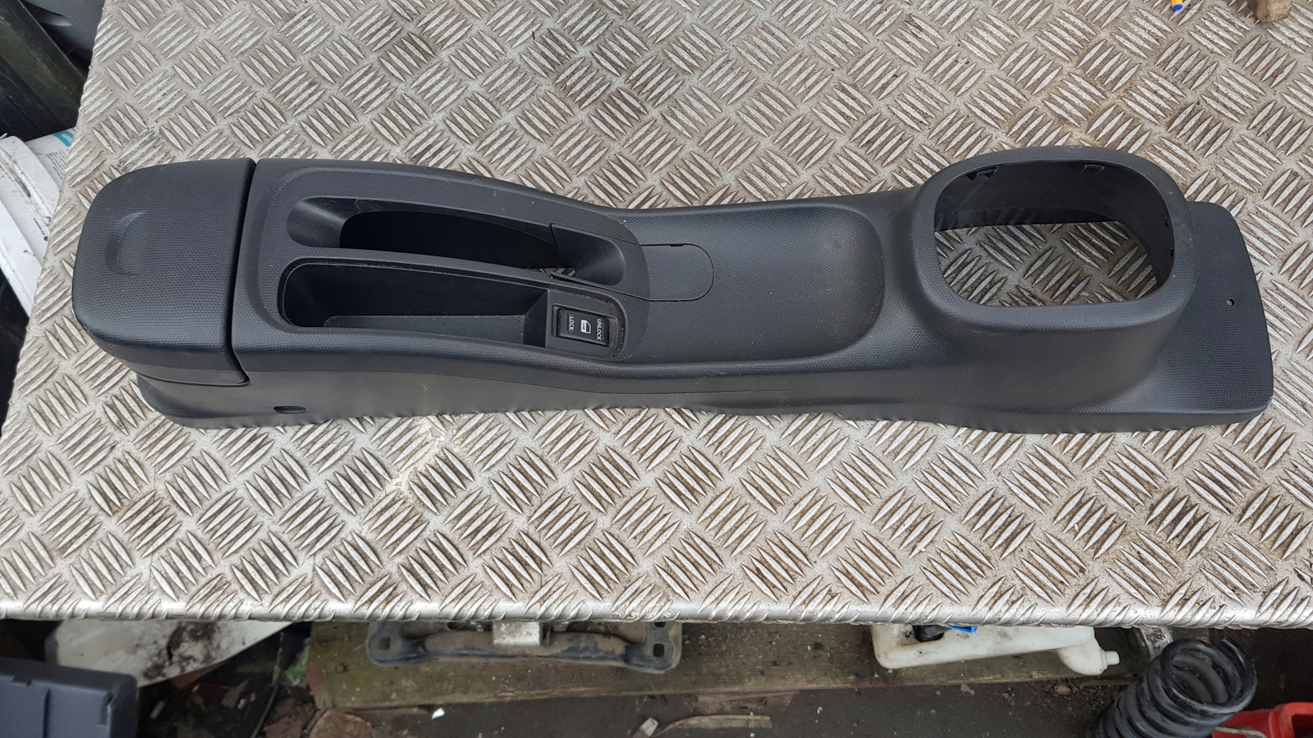 NISSAN MICRA K12 tunnel central passenger compartment