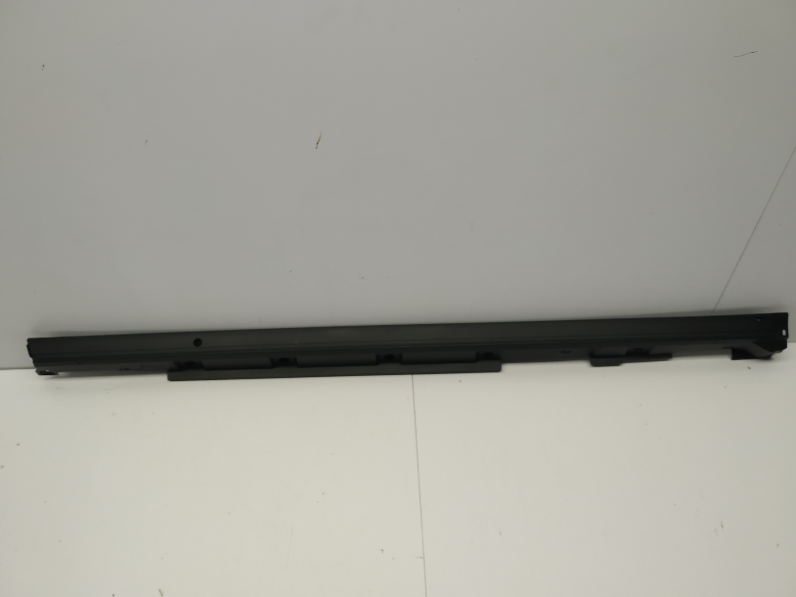 19- Toyota Highlander IV 4 threshold moulding threshold left cap OM 75860-0E040