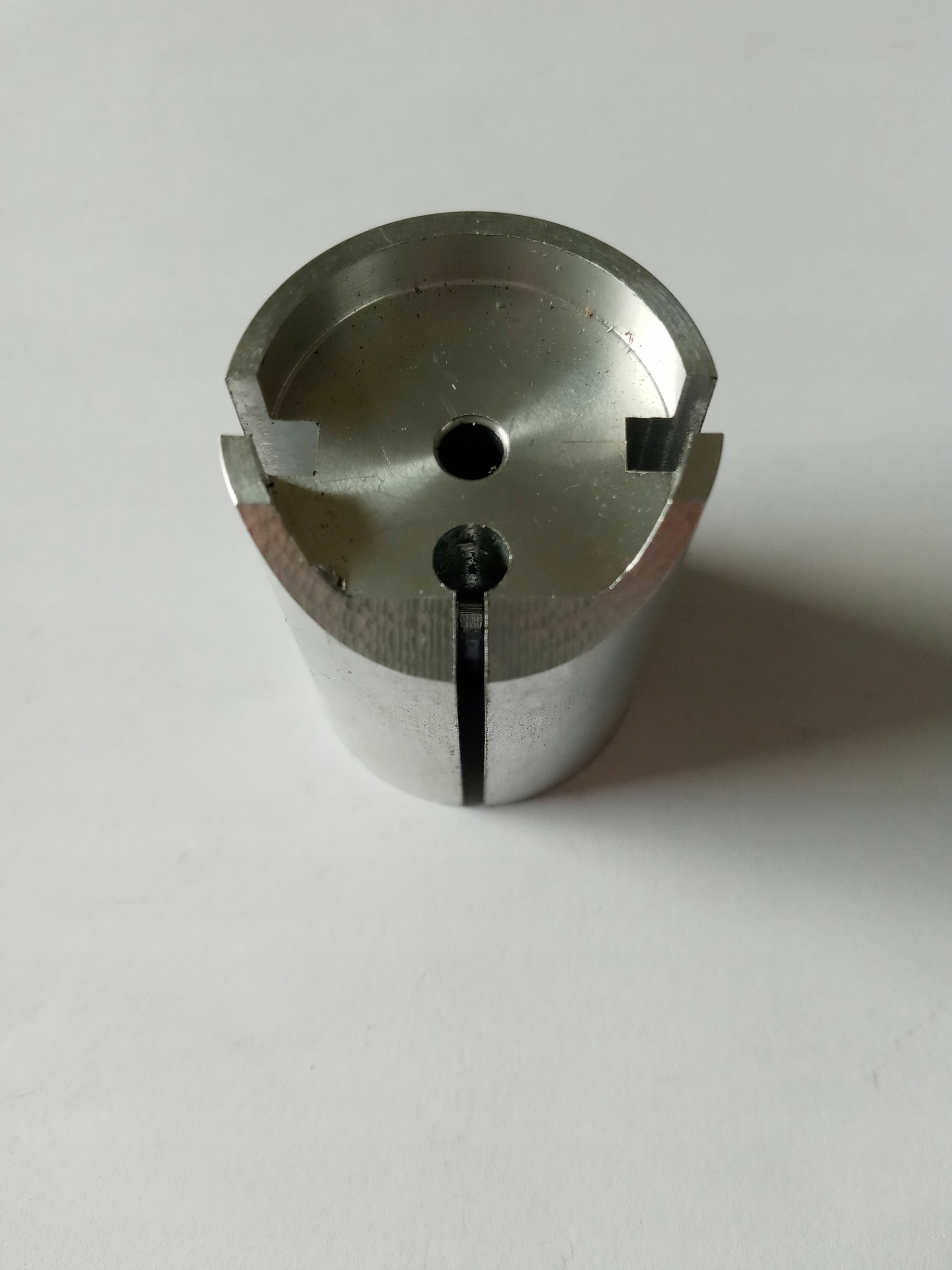 PRZEPUSTNICA NADWYMIAROWA GAŹNIK K 37 M-72 K-750