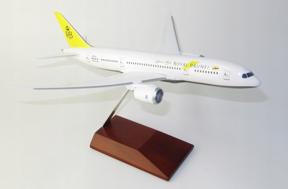 Model Boeing 787-8 Royal Brunei1:200 Premium!