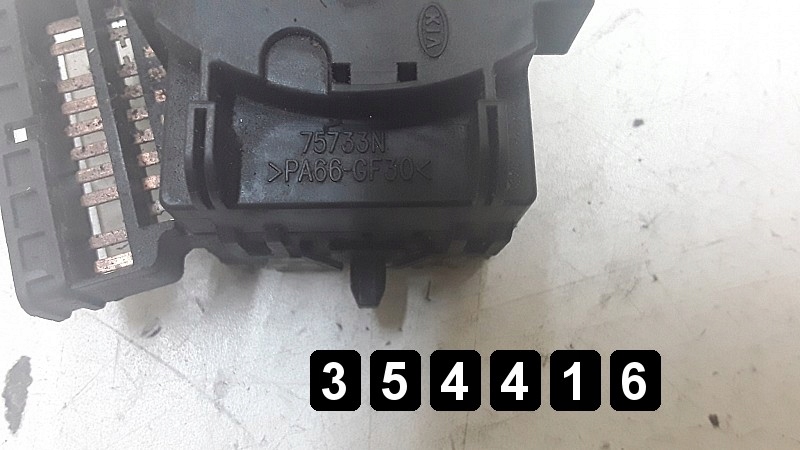 2004 Kia Picanto Przełącznik 75733n