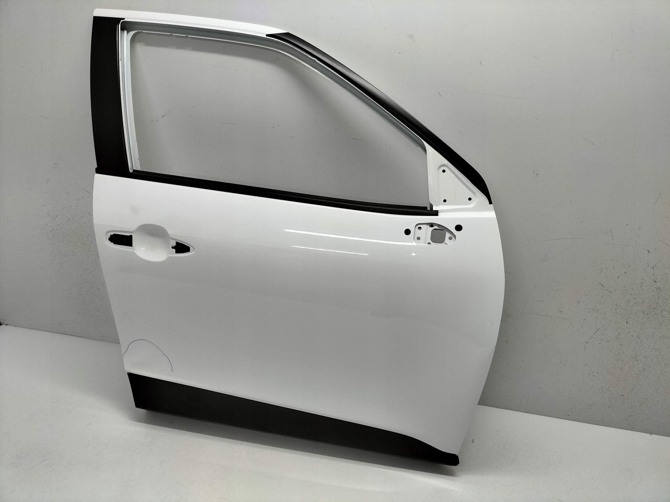 door front front right TOYOTA YARIS CROSS 20
