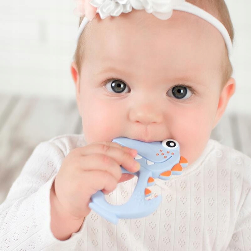 Akuku Miękki gryzak silikonowy Smok Kod producenta A0465