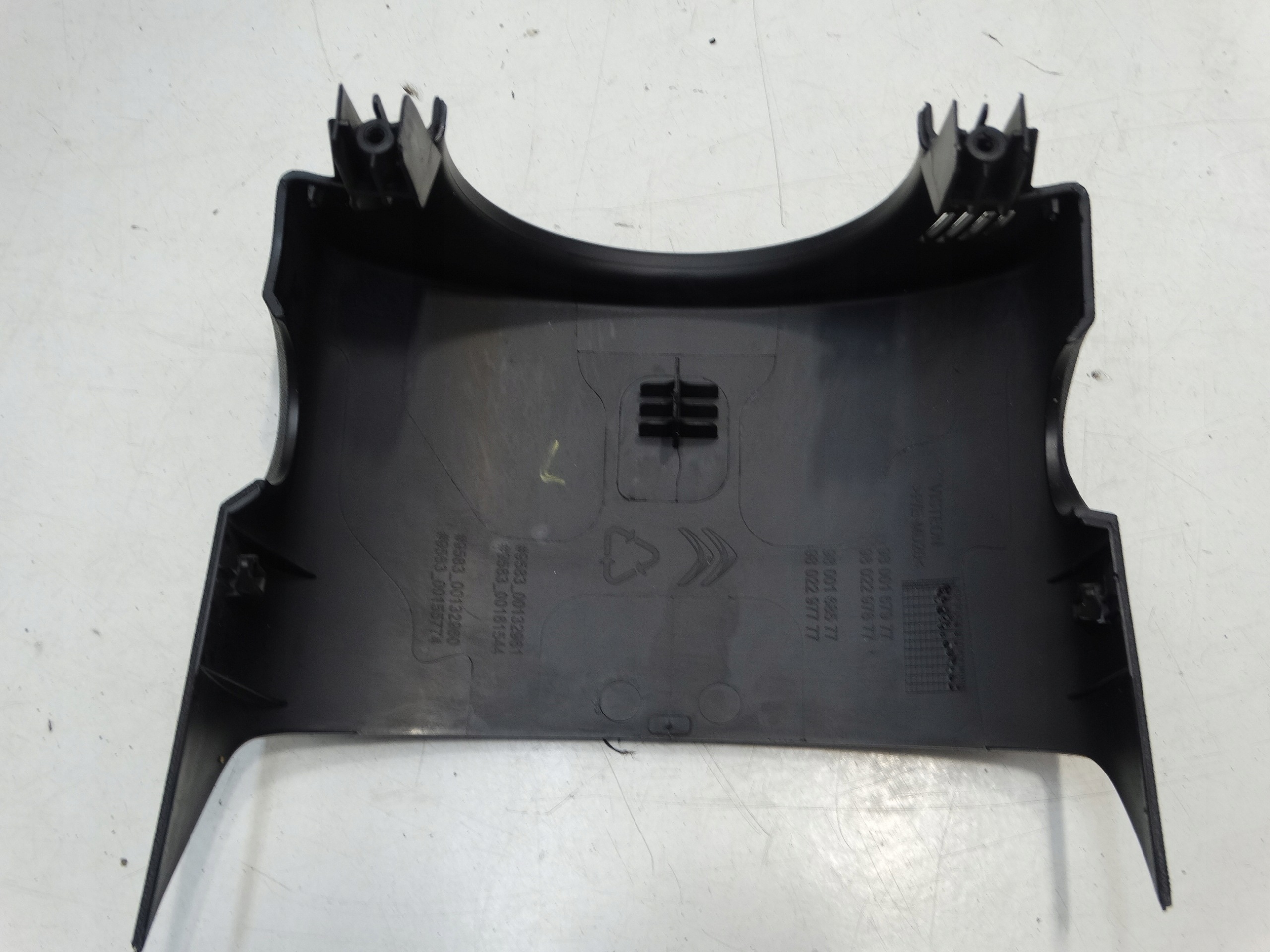 couverture du volant volant STACYJKI CITROEN C4 CACTUS 9800167977