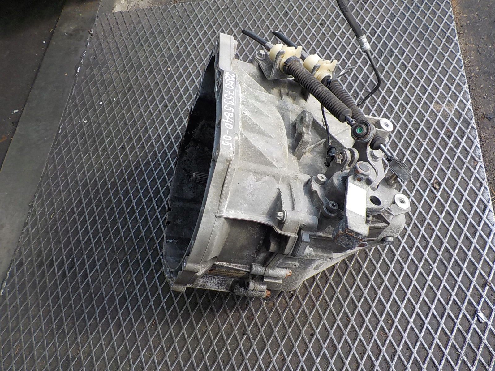 MINI MINI (R56) 1.6 B Getriebe 7595840-05 ADO