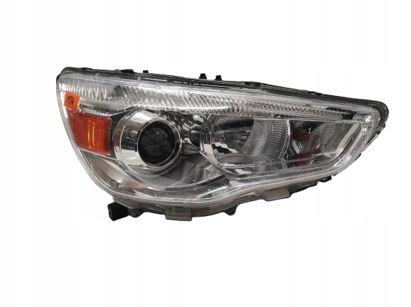 MITSUBISHI ASX 10- LAMPA PRAWA PRZÓD