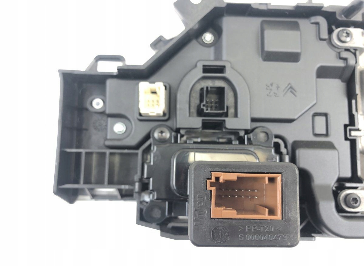 A3C0064750000 стекло CITROEN C4 SPACETOURER