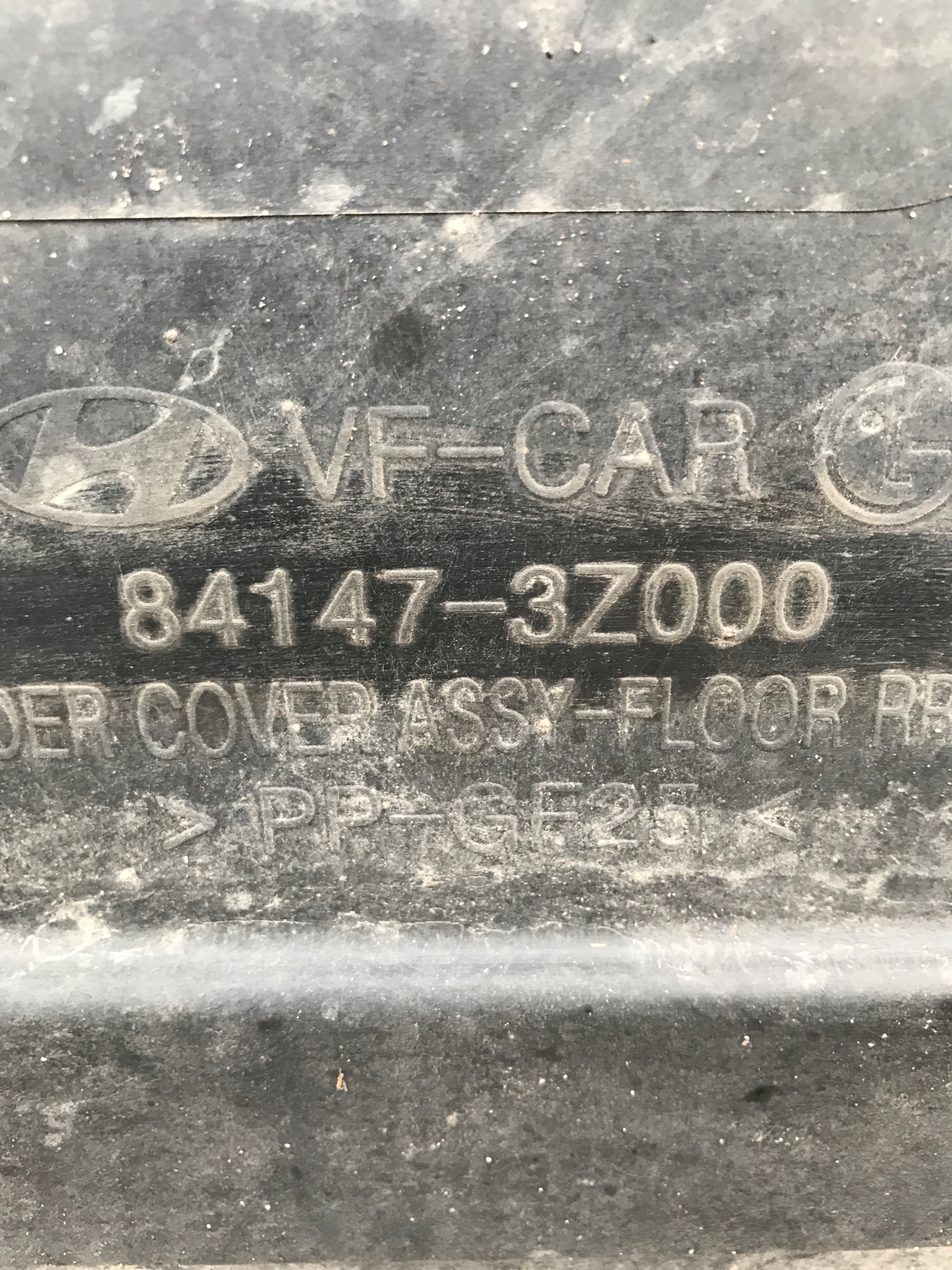 abdeckung Blende Abdeckung Unterfahrschutz HYUNDAI I40 84147-3Z000