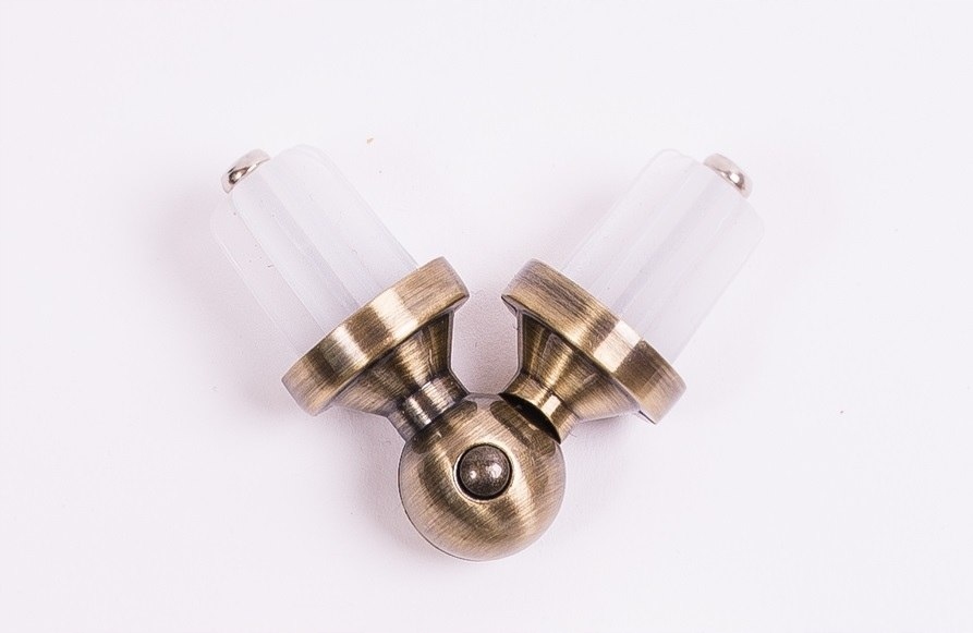 

Mrc: Łącznik Kątowy 19 mm Antyk