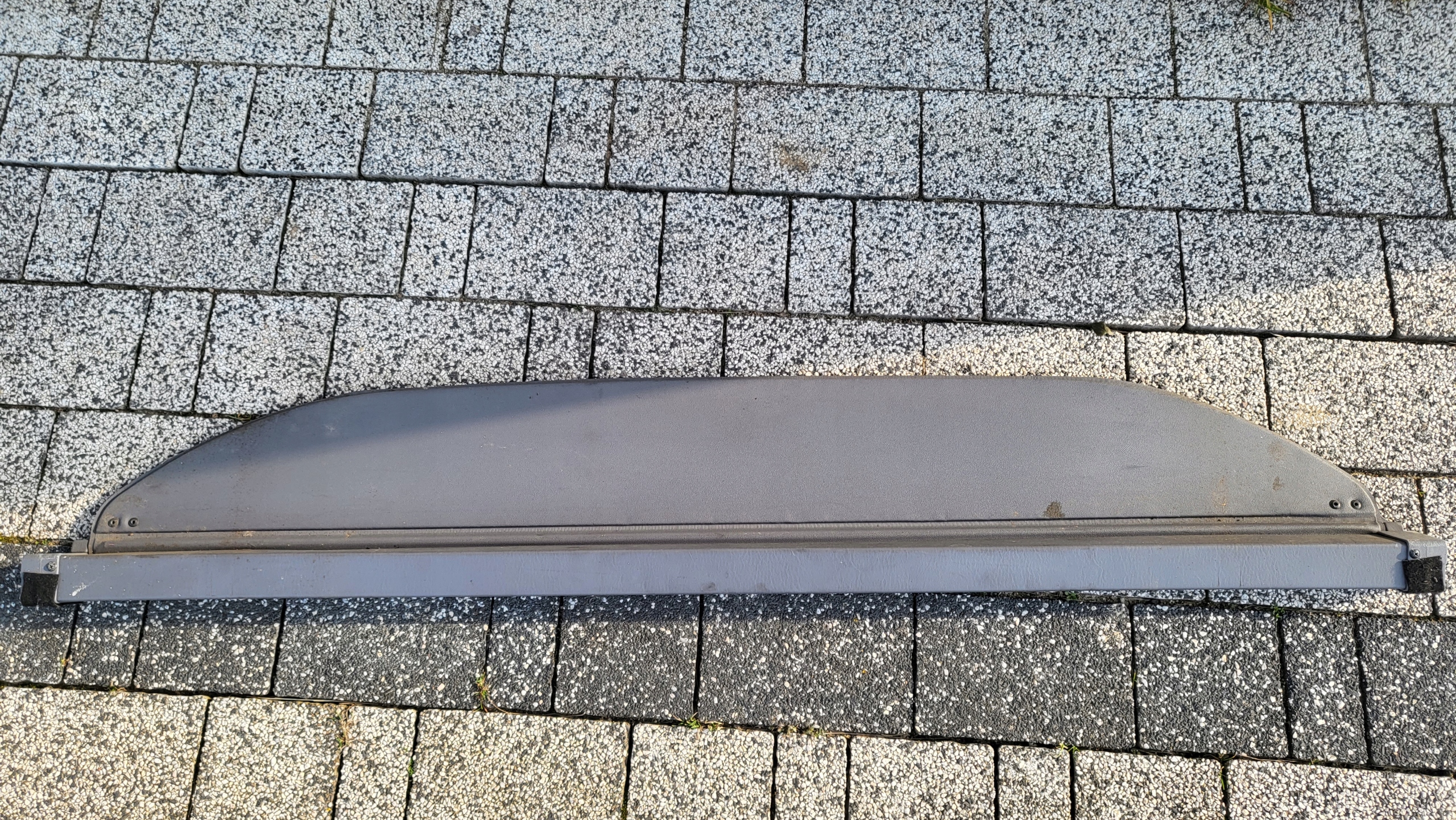 KIA JOICE ROLETA BAGAZNIKA