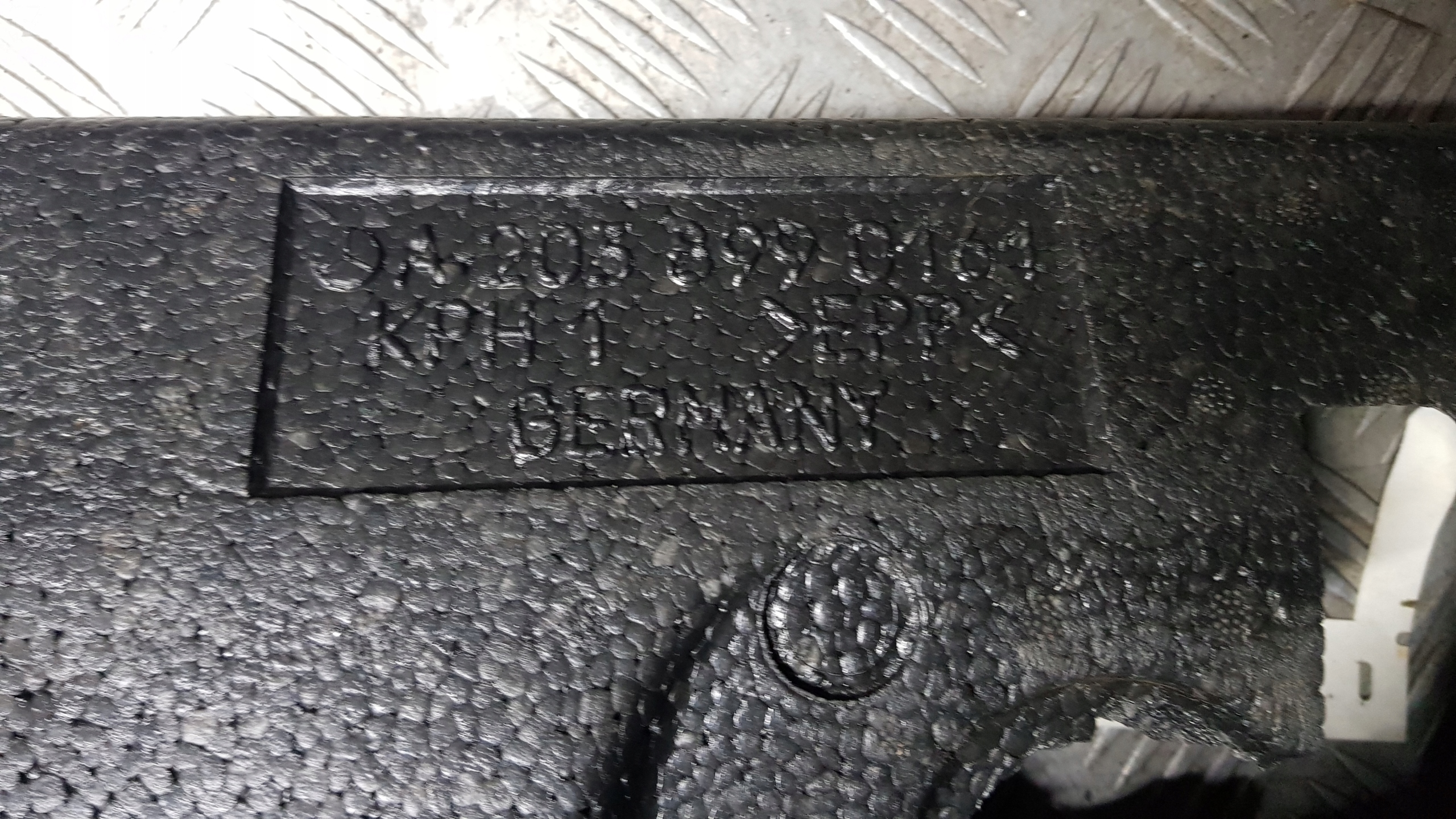 MERCEDES W203 Support plaque ZESTAWU NAPRAWCZEGO Clé