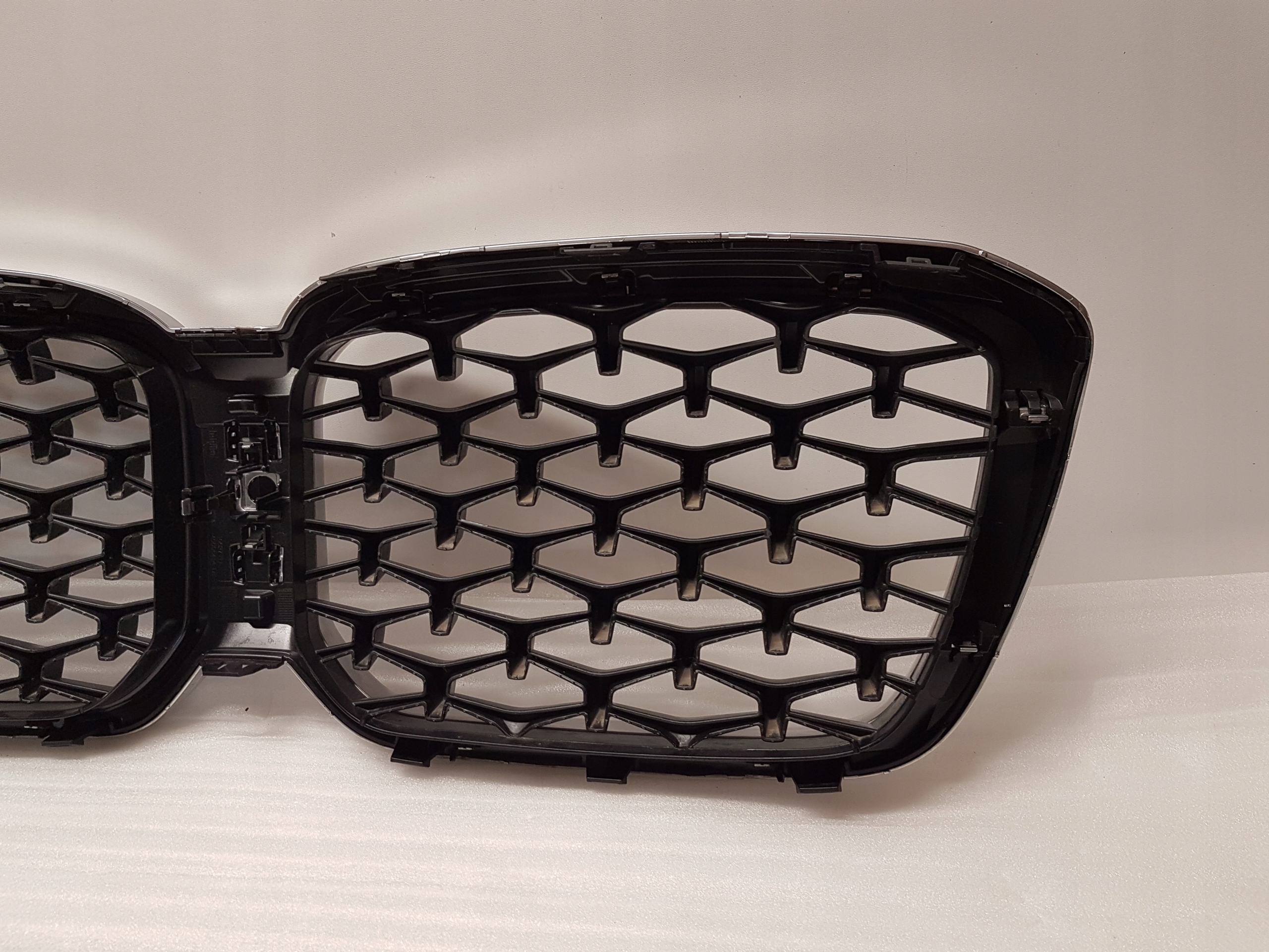 mask NERKI BMW X4 G02 LCI 5A1AC59