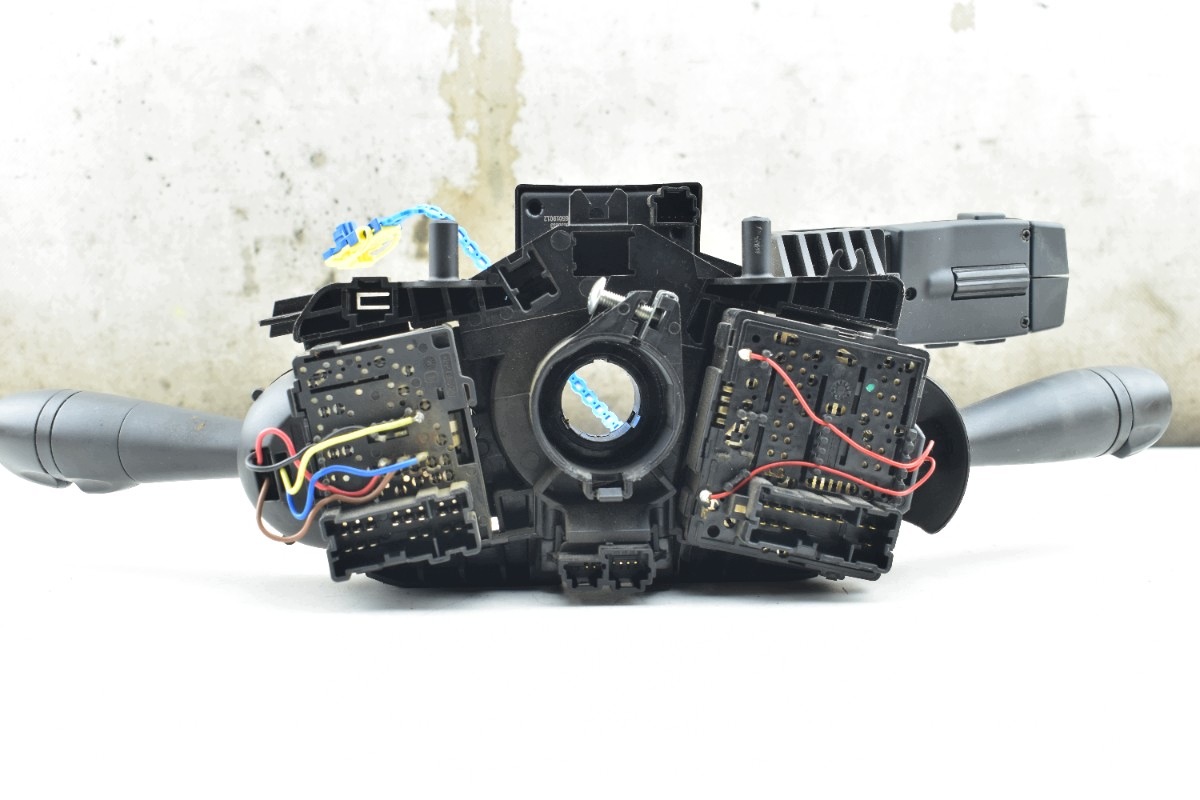 DEVIO LUCI TERGICRISTALLO TERGI DEVIO LUCI DEVIO RENAULT CLIO IV DACIA SANDERO II 479454698R