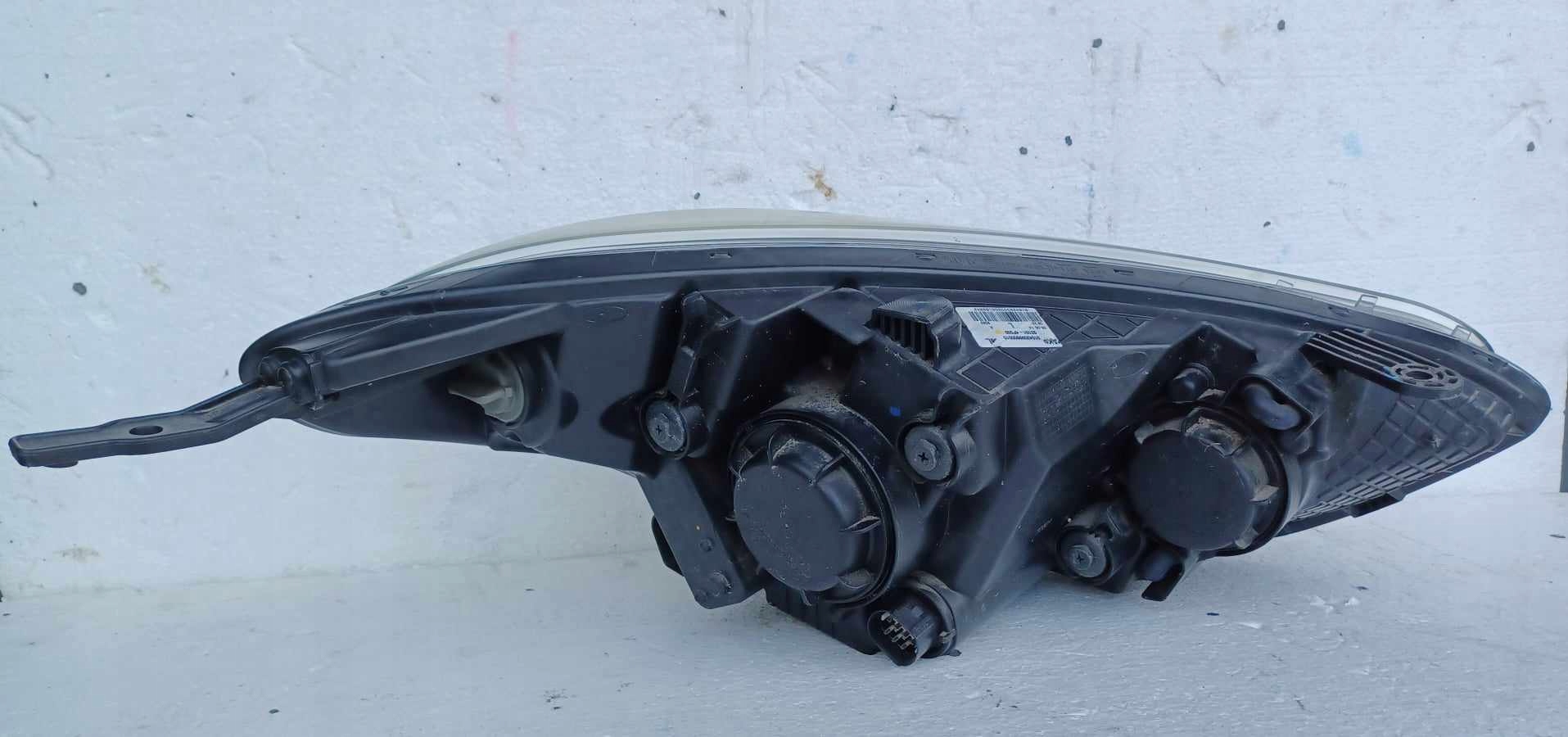 light front left HYUNDAI I20 LIFT 92101-4P500
