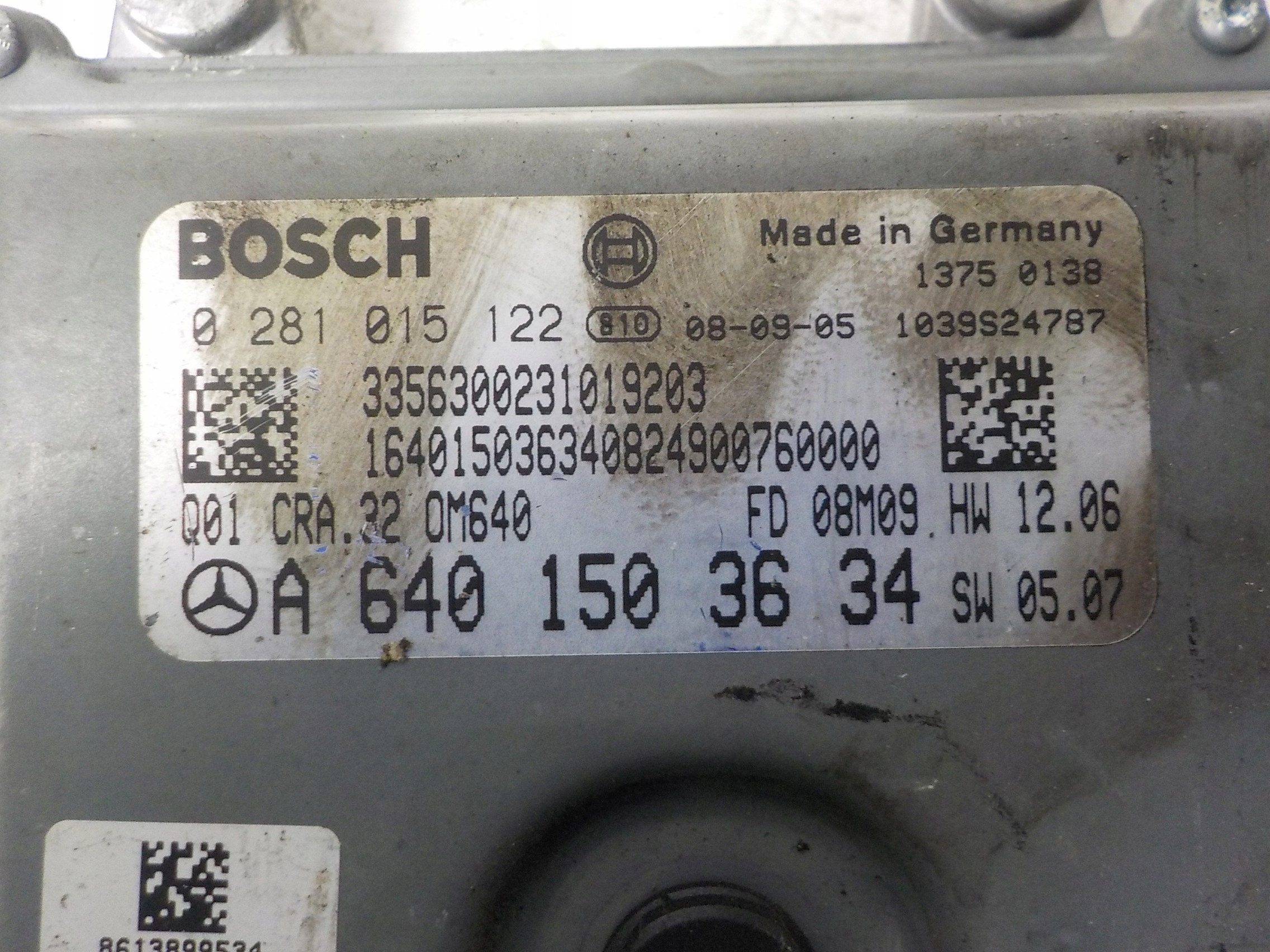 MERCEDES Computer Bedienteil 0281015122 A6401503634