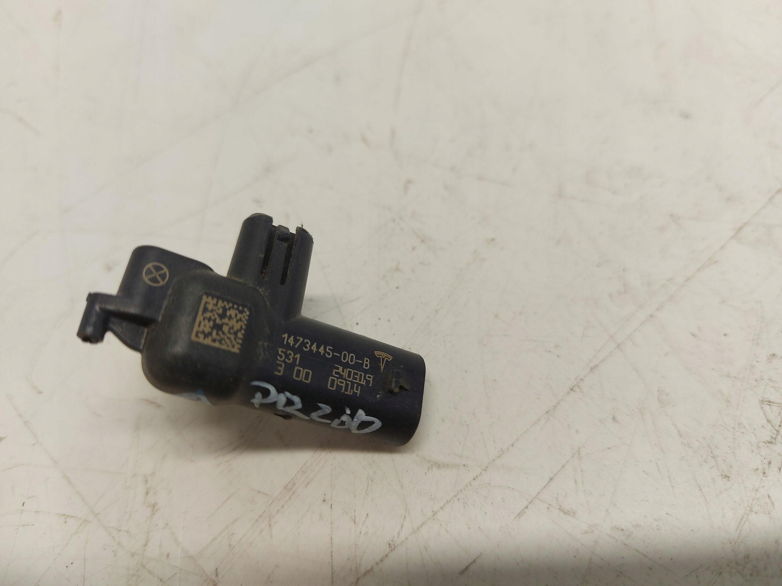 TESLA MODEL Y 2024r Crashsensor Drucksensor 1473445-00-B