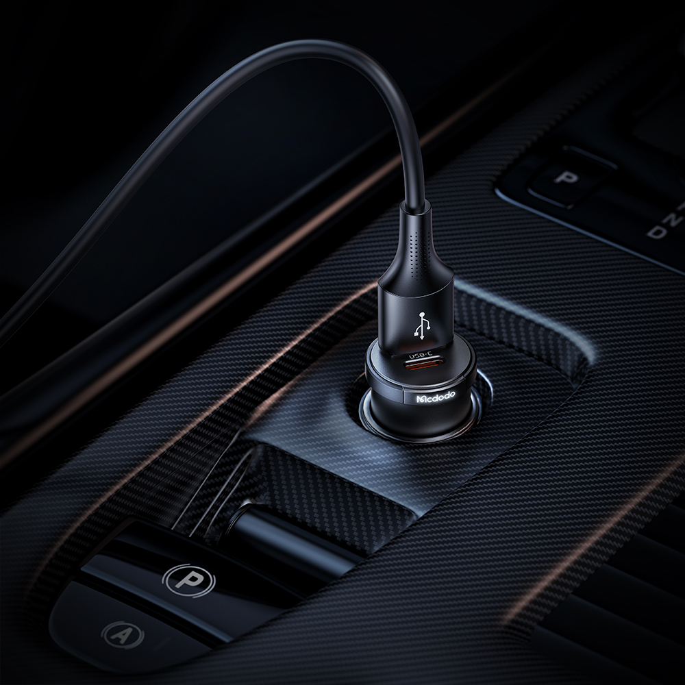MCDODO MOCNA SZYBKA ŁADOWARKA SAMOCHODOWA DO TELEFONU 2X USB USB-C 33W LED Prąd wyjściowy 3000 mA