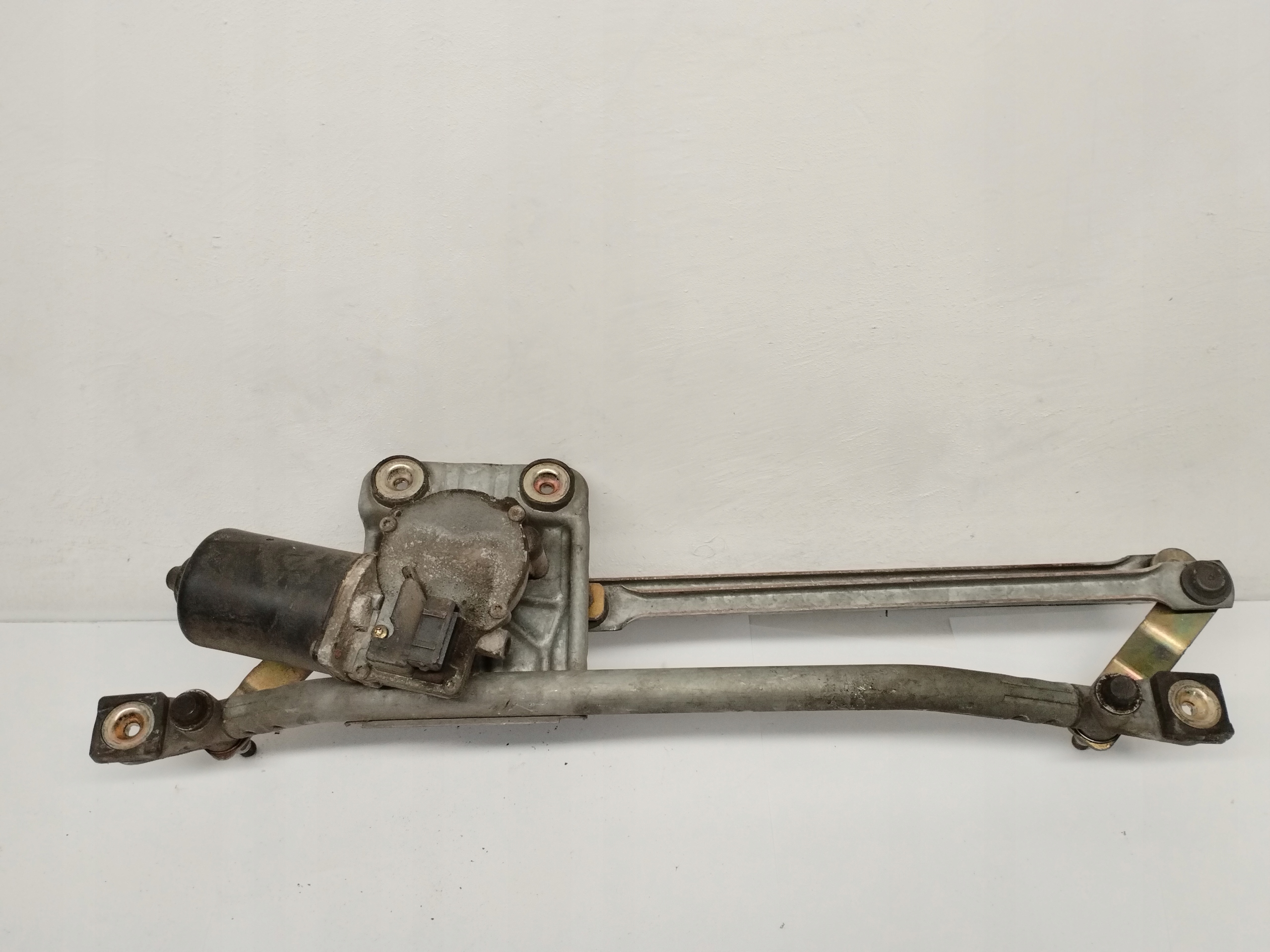 Wischergestänge przednich Ford 93BB17571AC