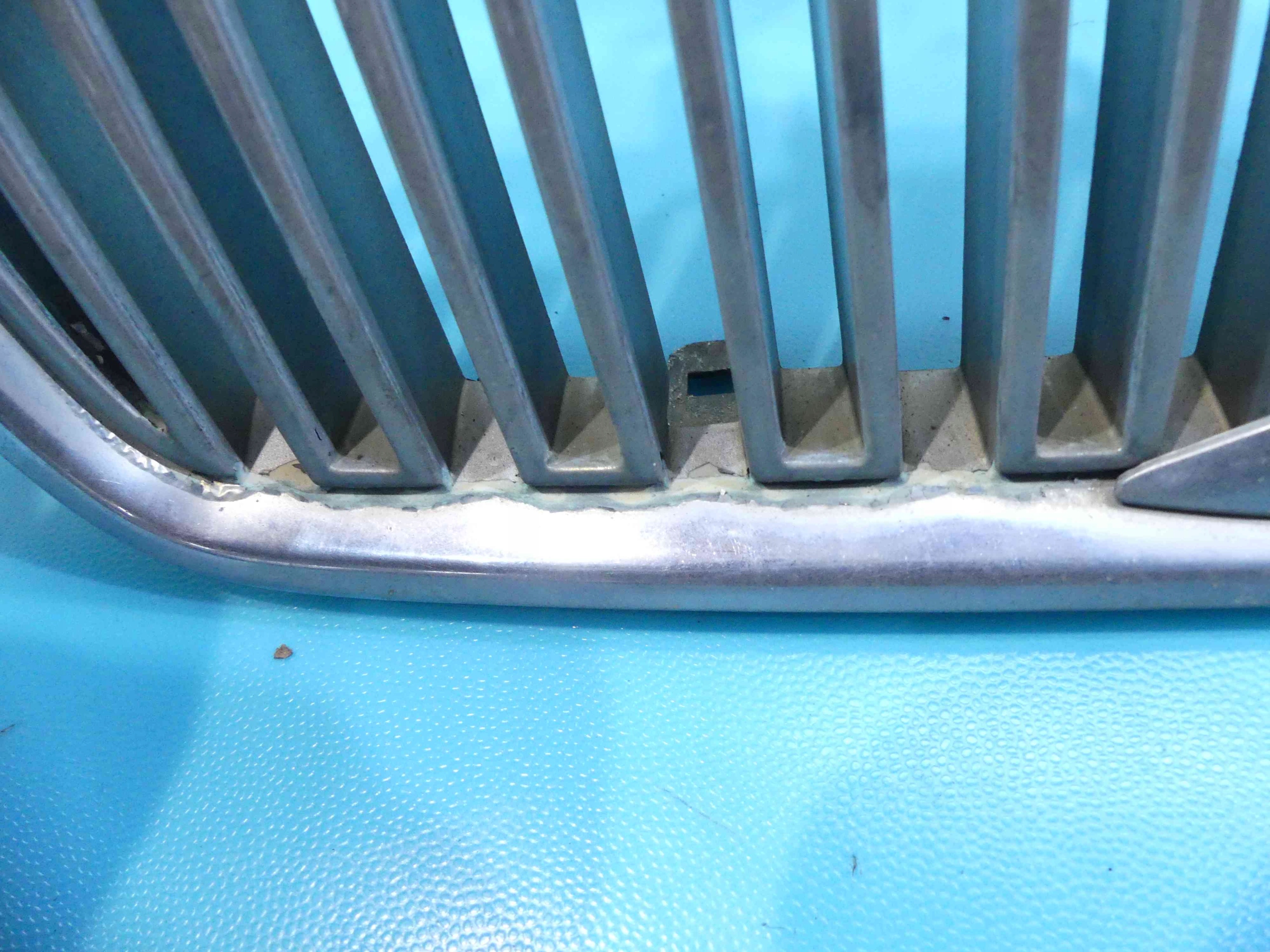 решетка радиатора volvo S80 и 98-03