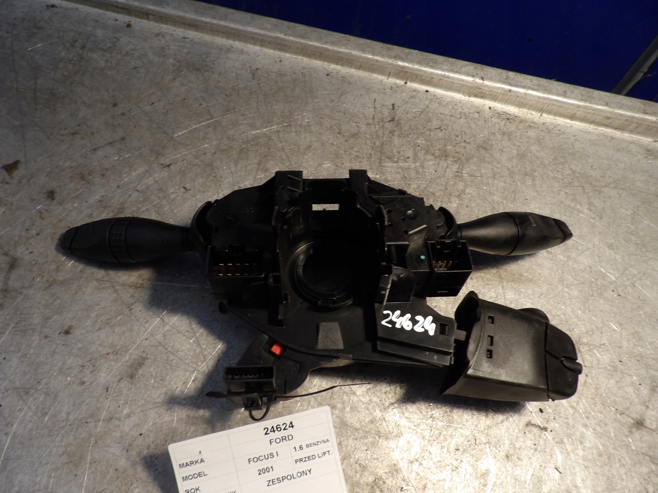 Ford Focus e DEVIO LUCI TERGICRISTALLO TERGI 98AB-14A664