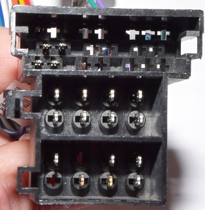 KOSTKA ISO DO RADIA 2DIN ANDROID PRZEJŚCIÓWKA FULL Marka bez marki