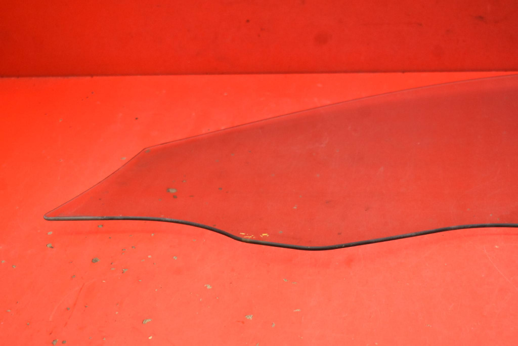 window side right front front HYUNDAI GENESIS 1 and R COUPE 08-12