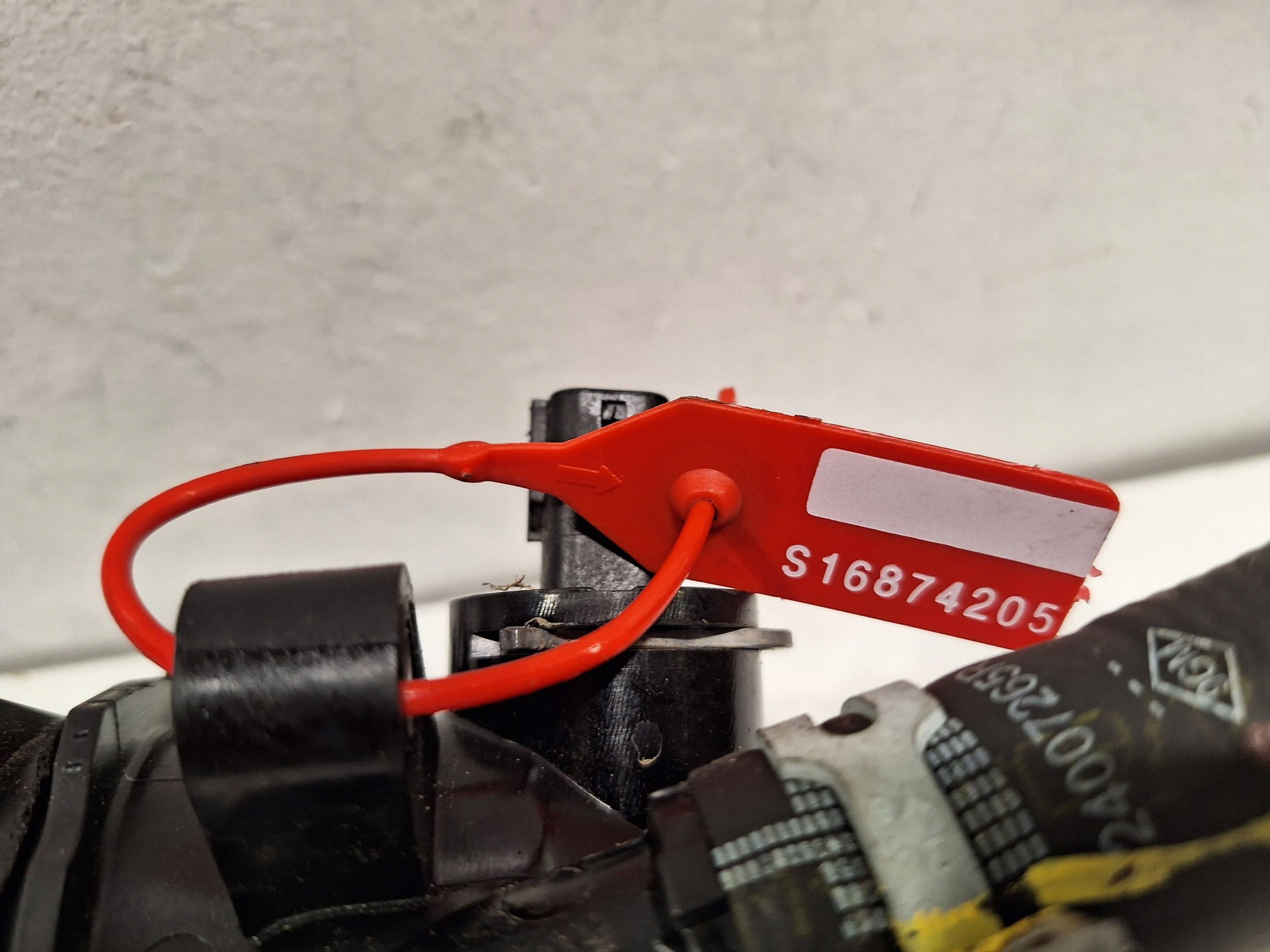 OBUDOWA TERMOSTATU TERMOSTAT 110600260R RENAULT KADJAR 1.3 TCE 15- Numer katalogowy części 110600260R