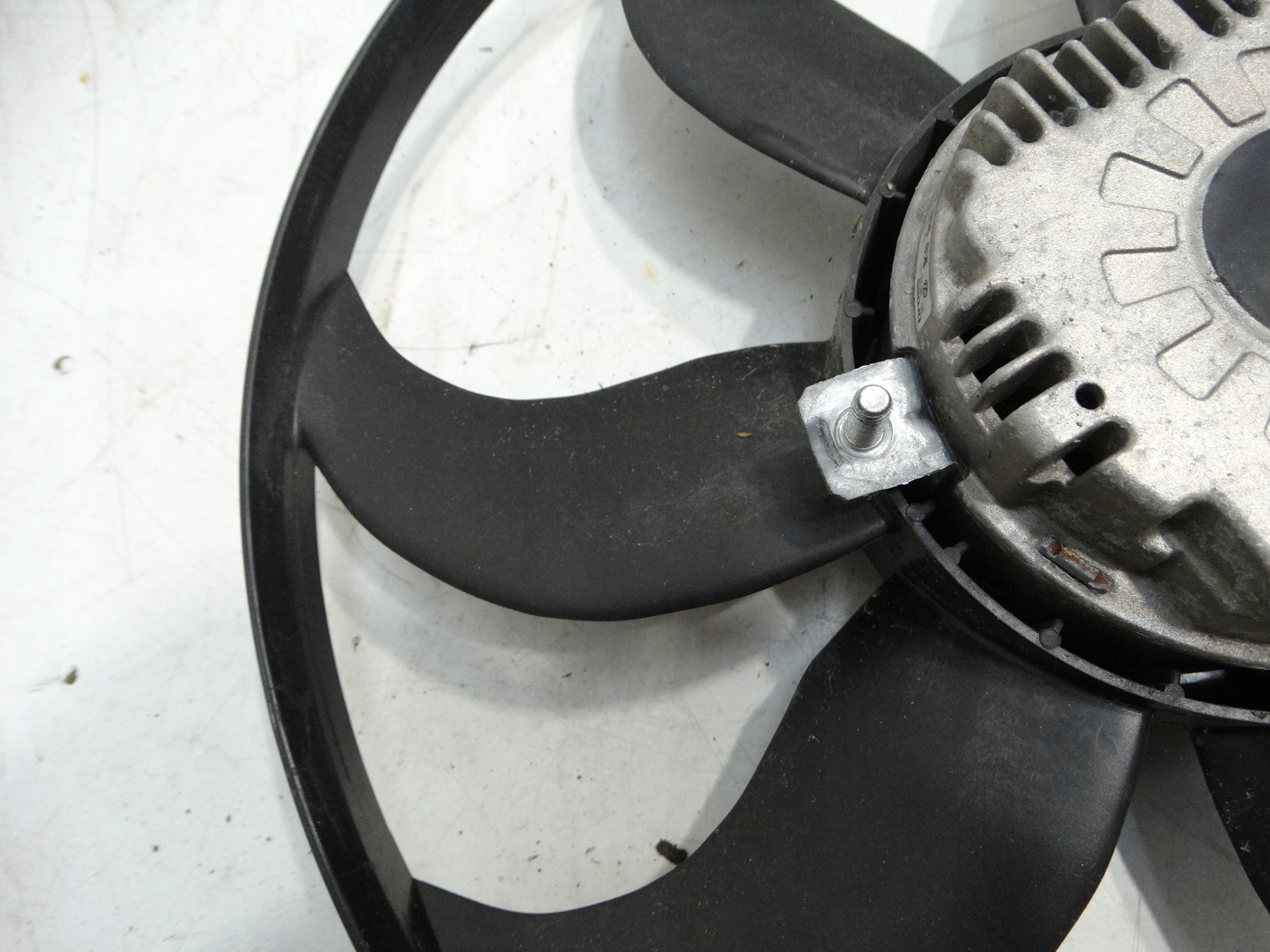ventilátor chladiče vrtule GOLF V AUDI A3 PASSAT B6 1K0959455P