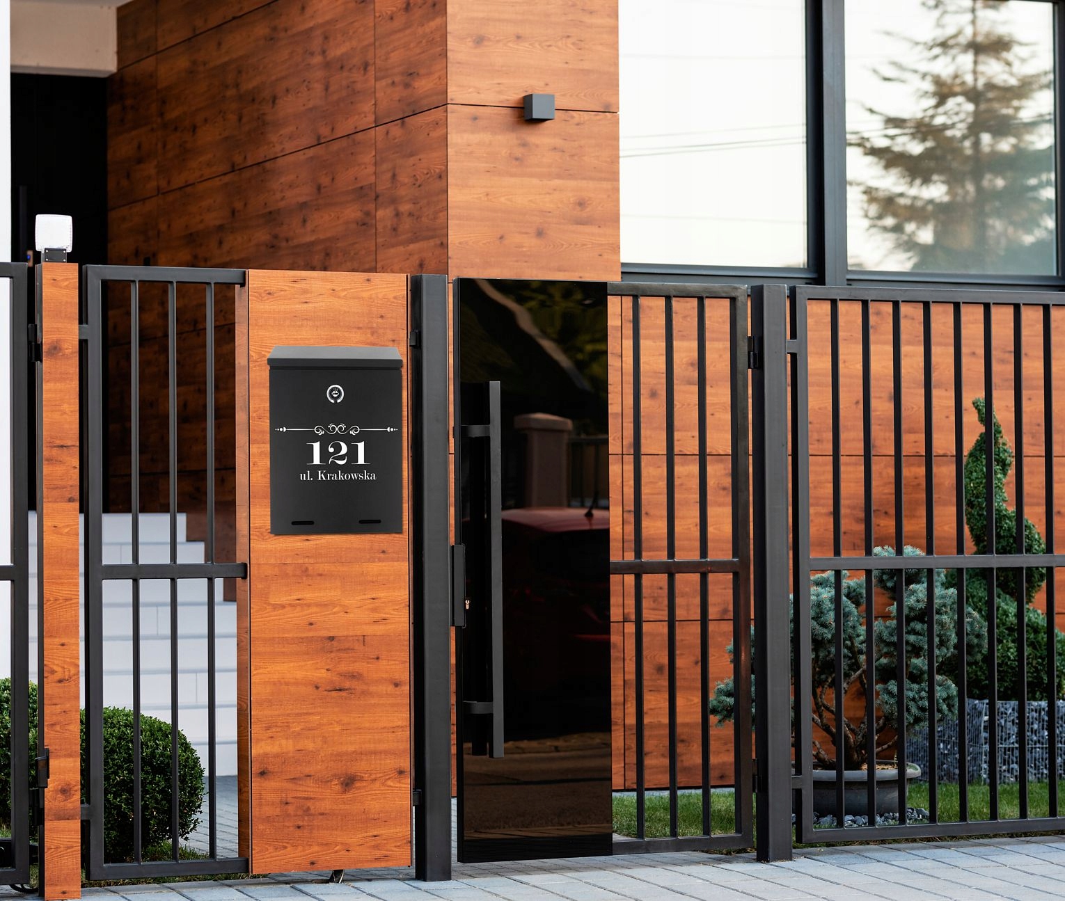 SKRZYNKA NA LISTY POCZTOWA Z NUMEREM DOMU ADRESEM NAPIS RAL CZARNY MATOWY Marka ToDo