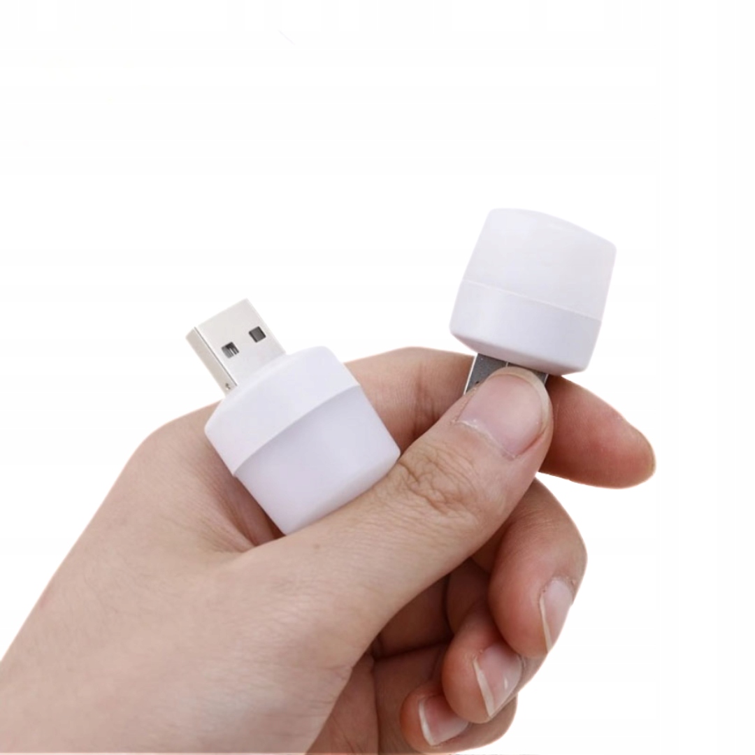 Lampka USB barwa ZIMNA Stan opakowania oryginalne