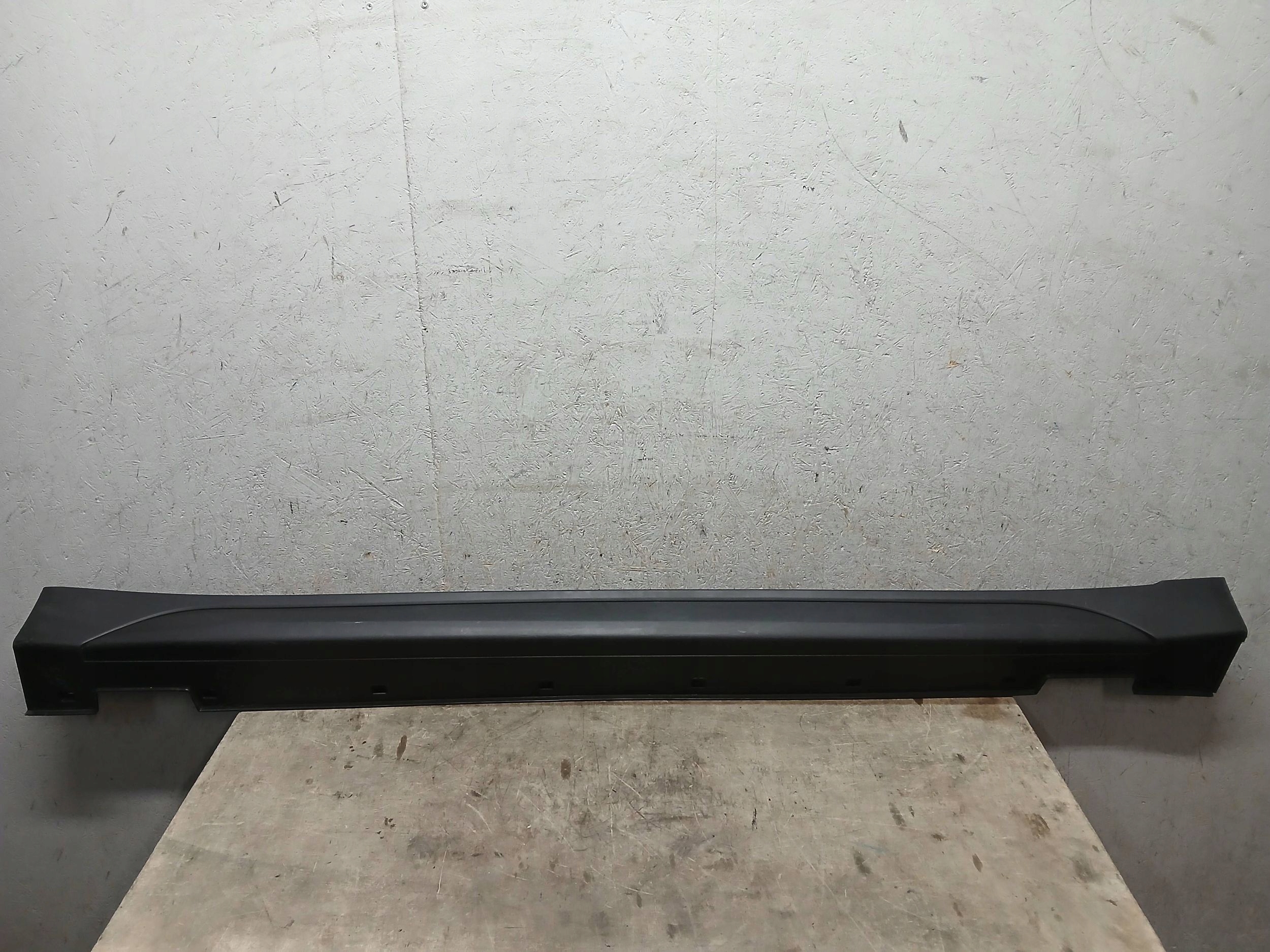 threshold right moulding cap threshold HYUNDAI TUCSON III 3 15- 87754D7000