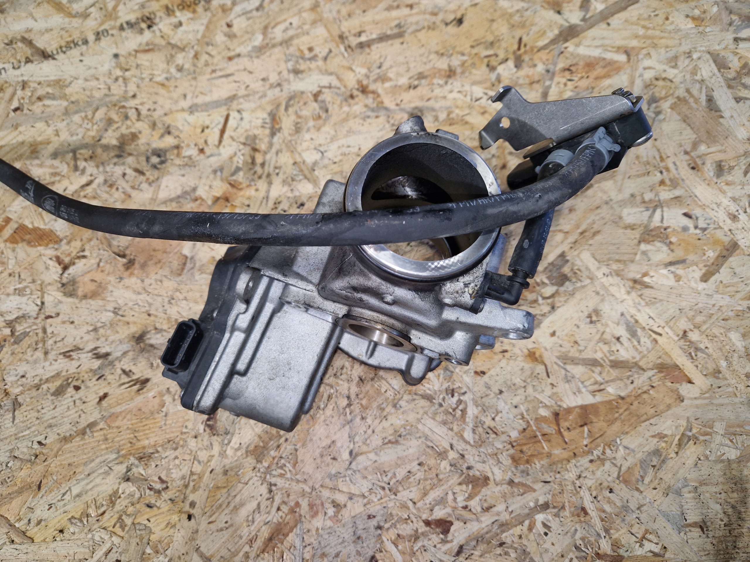 throttle flap RANGE ROVER EVOQUE L538 2.0D G4D3-5H273-BB