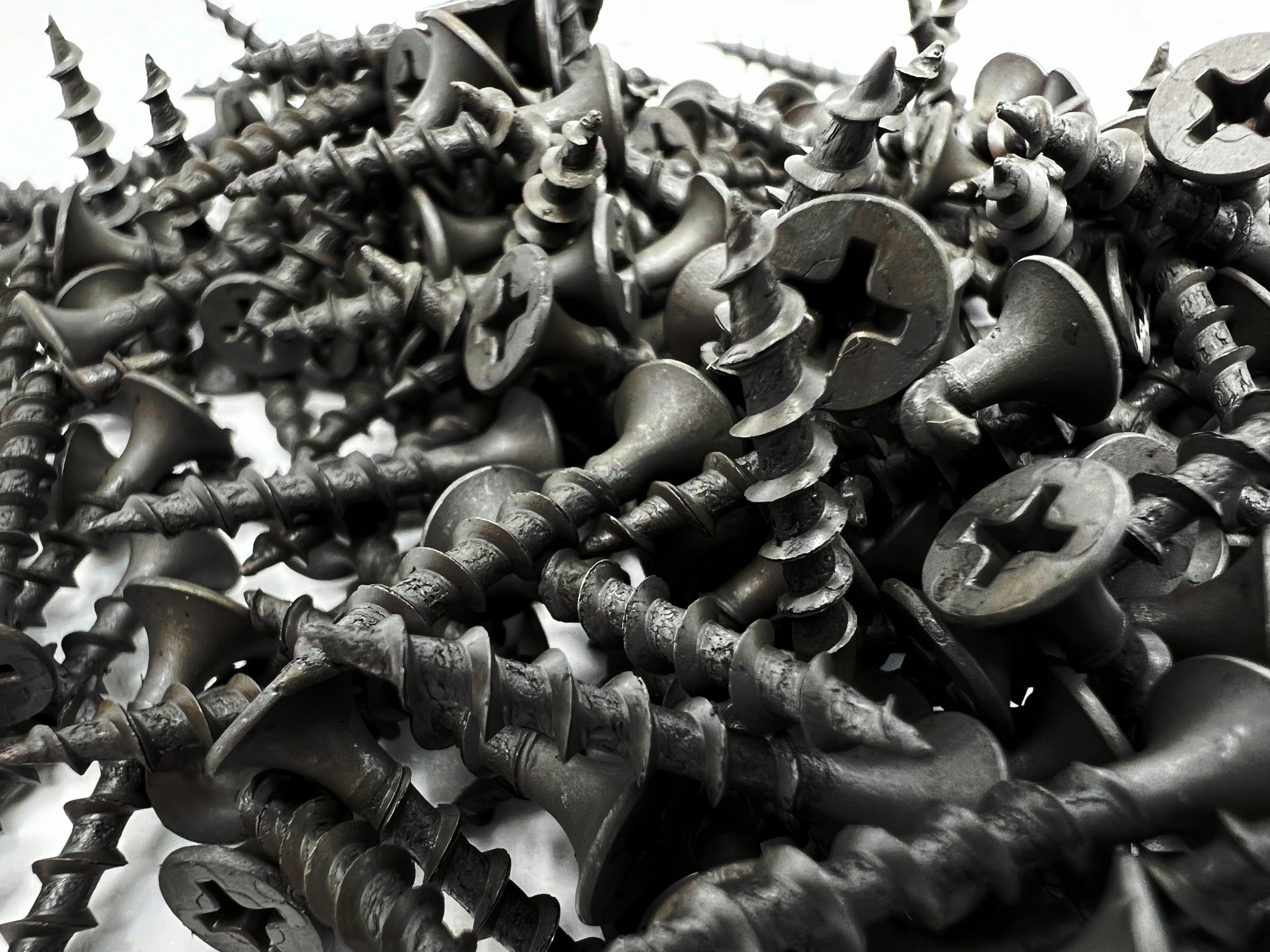 WKRĘTY DO DREWNA CZARNE FOSFATOWANE 3,5x45 1KG Kod producenta FD45 Sklep - AT TRADE