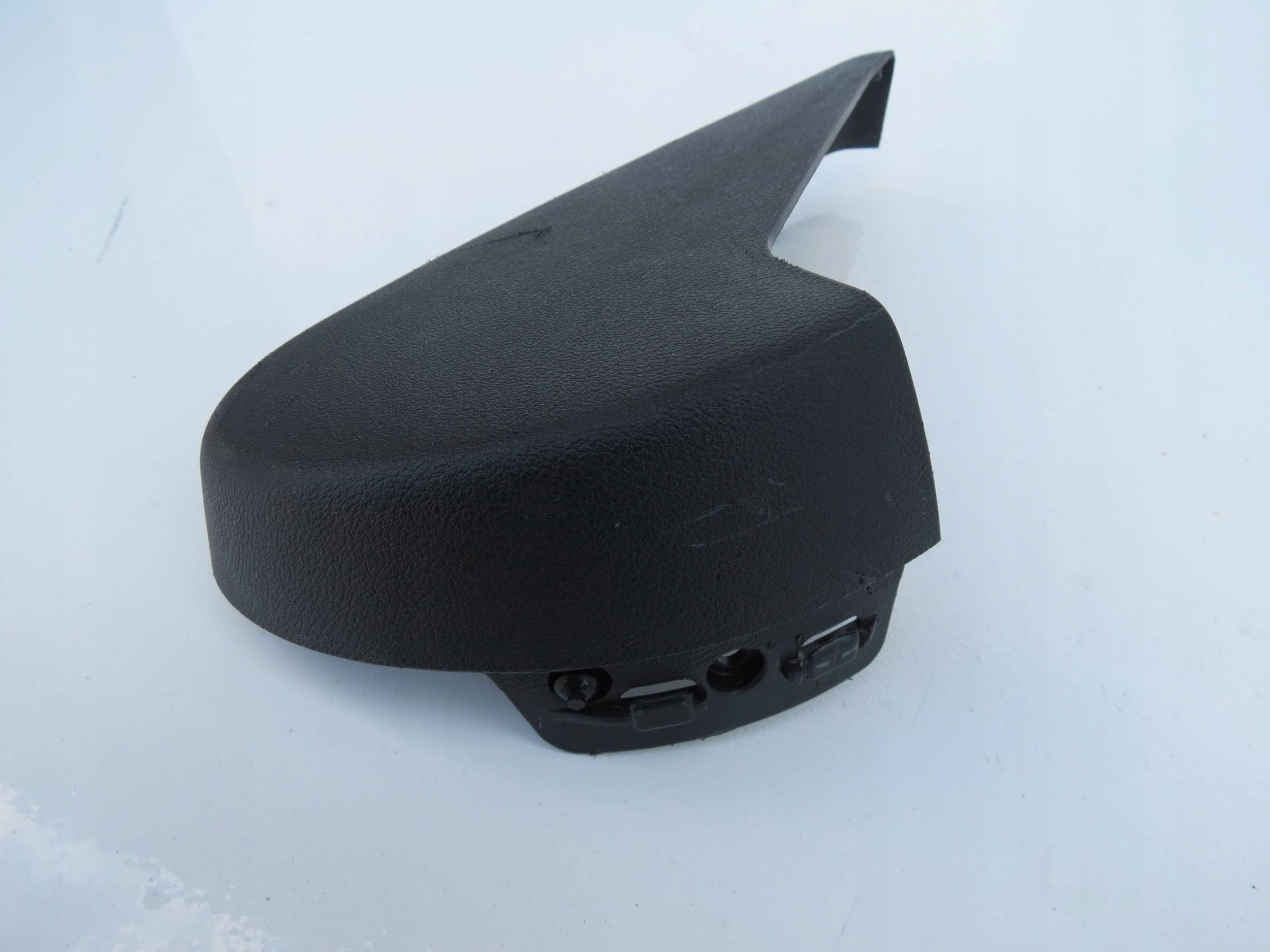 plastic seat front right PORSCHE CAYENNE 7L0881794