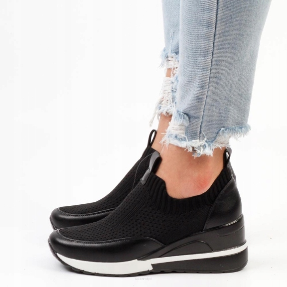 

Czarne sneakersy półbuty damskie Potocki 12028 r39