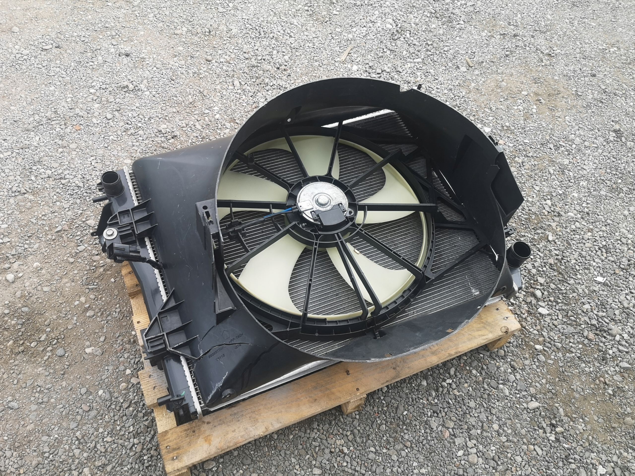radiator radiator komplet Dodge RAM 1500 5.7 2009