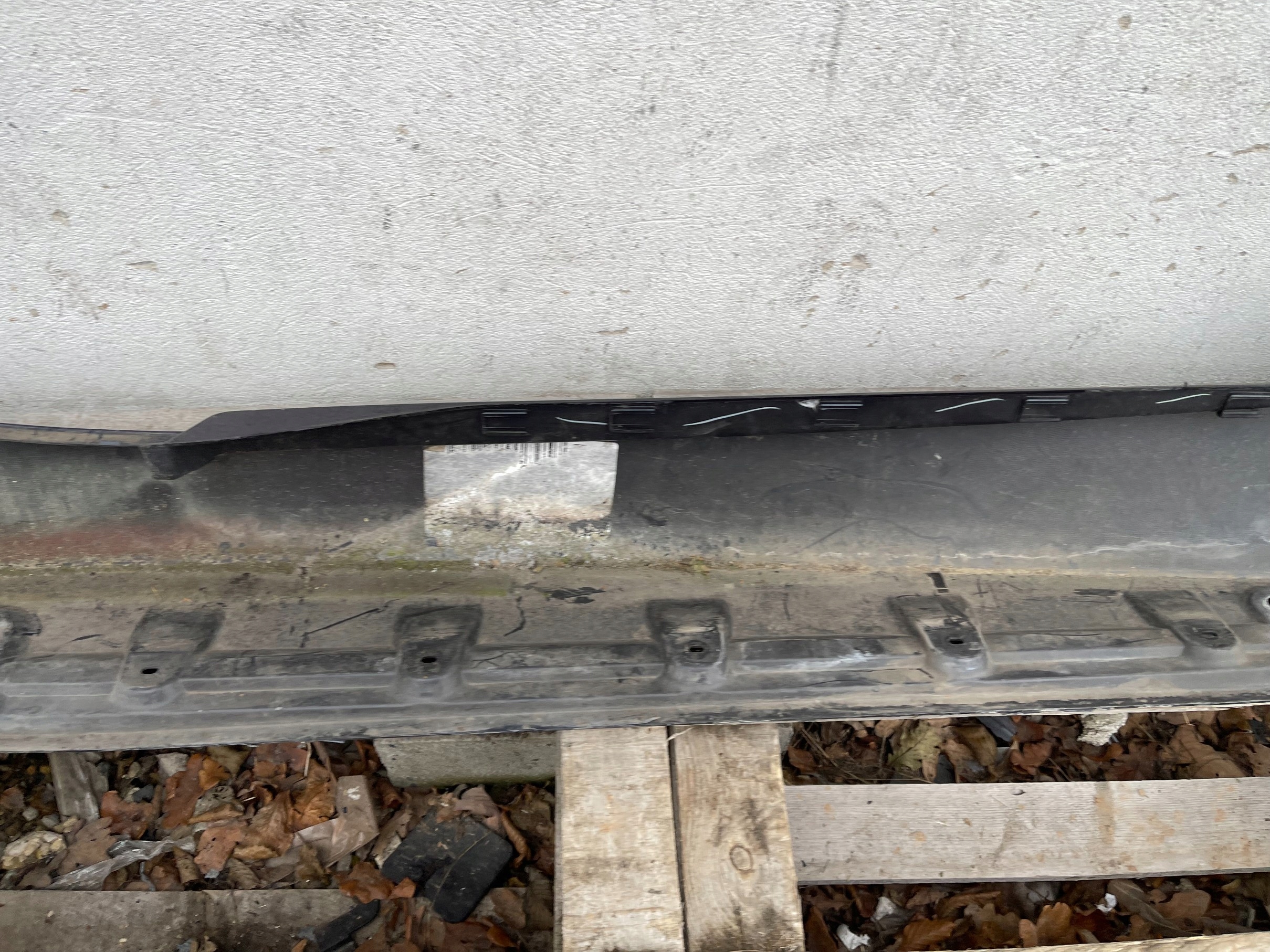 LPA314 BMW Z4 E85 right moulding threshold 7016530