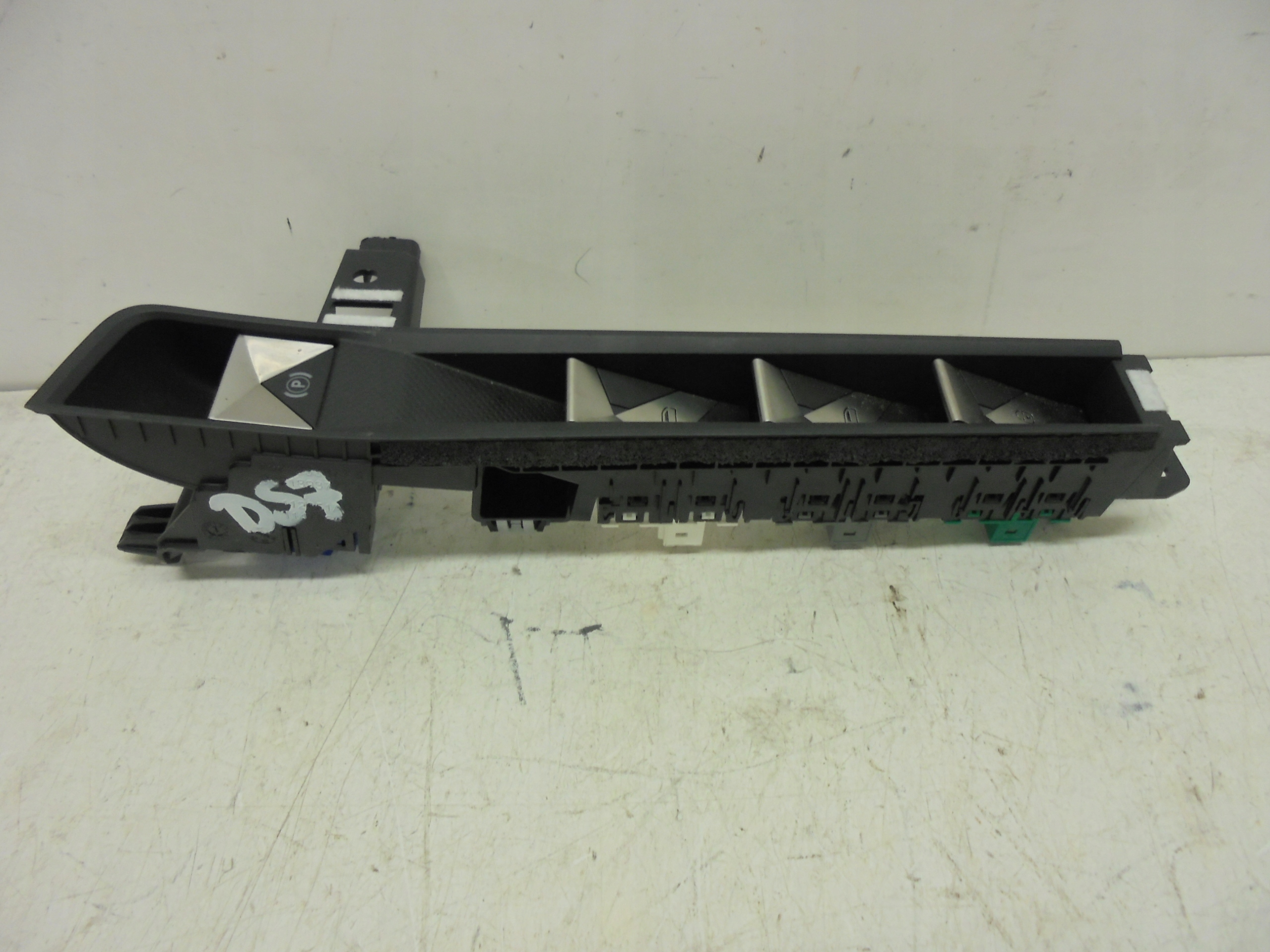 Przełączniki szyb Citroen DS7