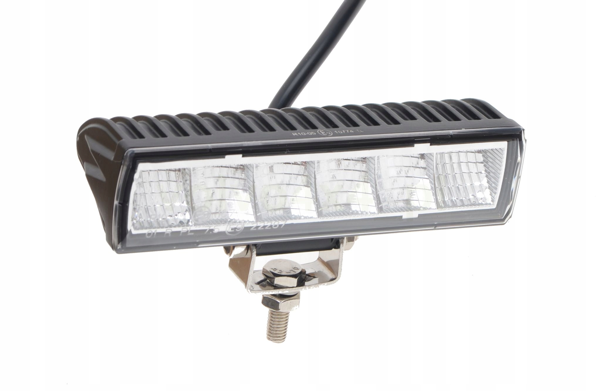 LAMPA DALEKOSIĘŻNA 16W LED HOMOLOGACJA DROGOWA Numer katalogowy części KML0150-CMX